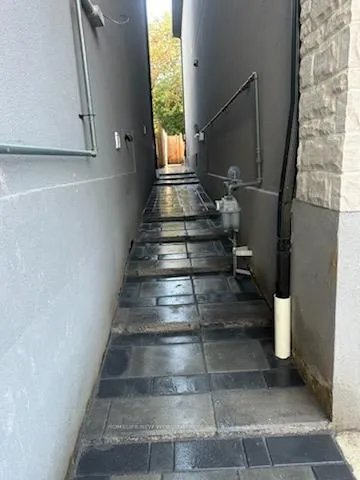 Photo 5 of Unit Basement, 195 Danforth Road, Scarborough, Oakridge — HOMEH