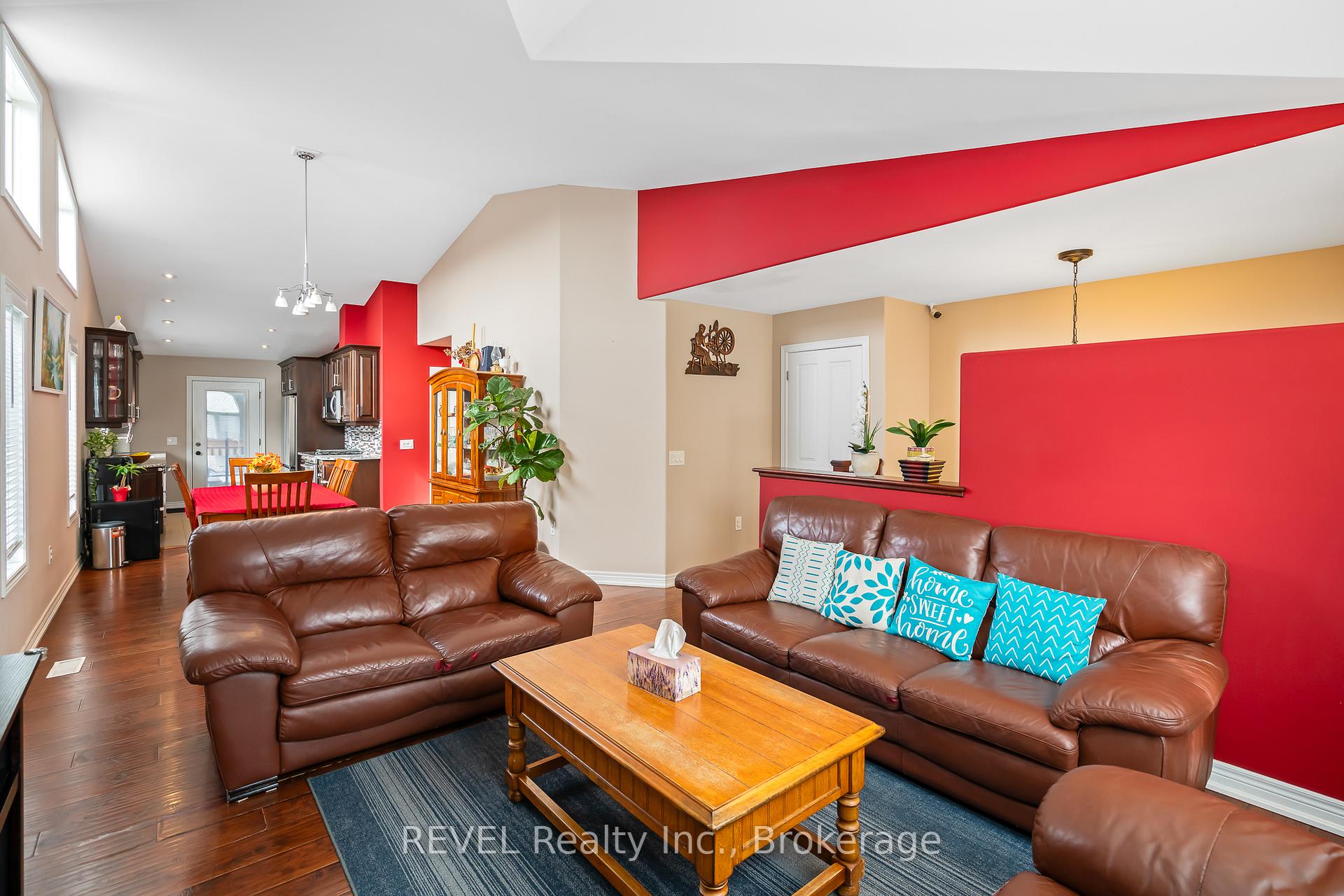 Photo 12 of 65 Battle Street, Thorold, Thorold Downtown — HOMEH