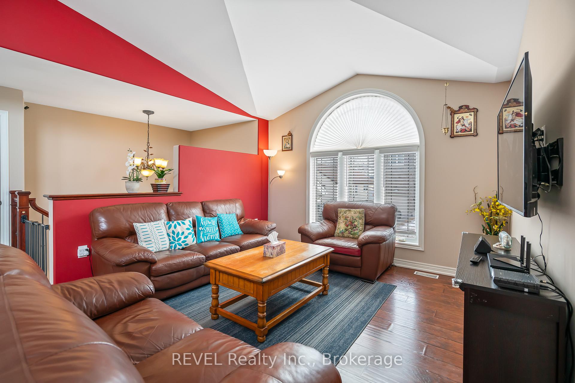 Photo 13 of 65 Battle Street, Thorold, Thorold Downtown — HOMEH