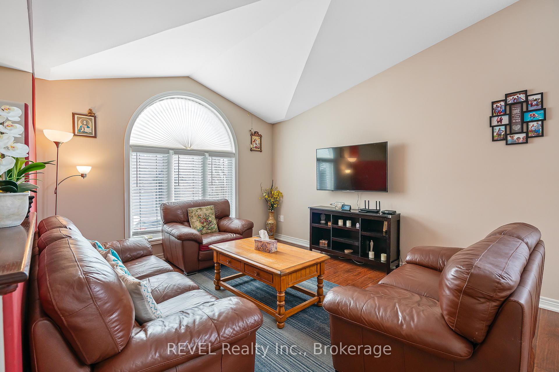 Photo 14 of 65 Battle Street, Thorold, Thorold Downtown — HOMEH