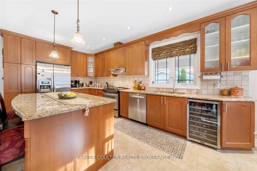 Photo 12 of 7 Sherwood Crescent, Tiny, Rural Tiny — HOMEH
