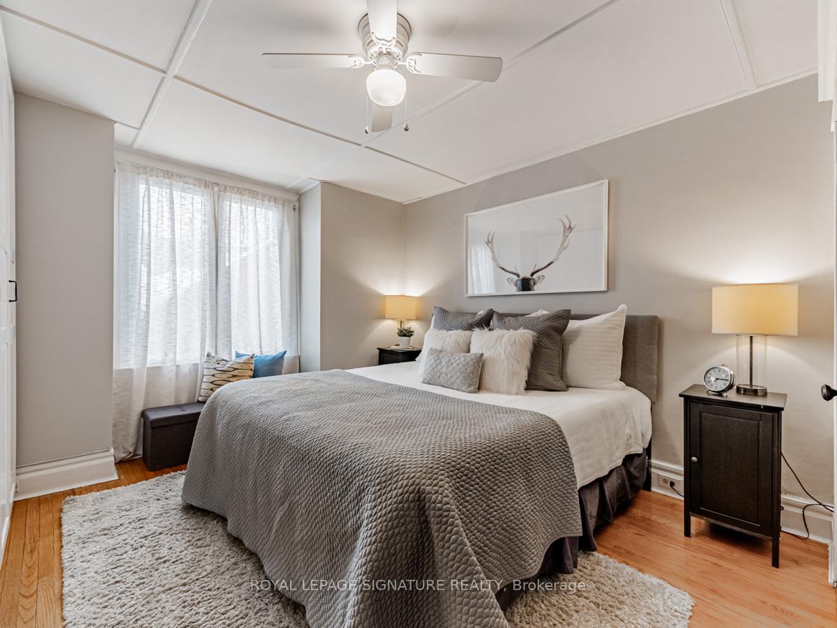 Photo 25 of 41 Thyra Avenue, Toronto, Crescent Town — HOMEH