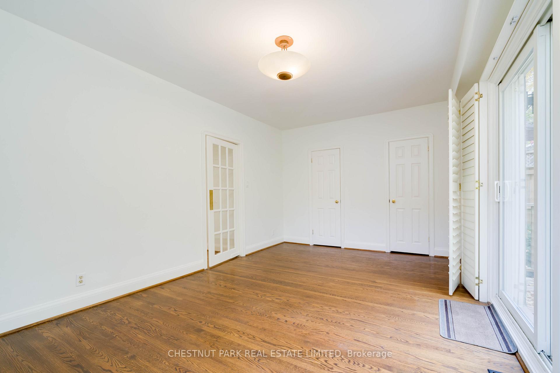 Photo 8 of 93 Boulton Drive, Toronto, Casa Loma — HOMEH