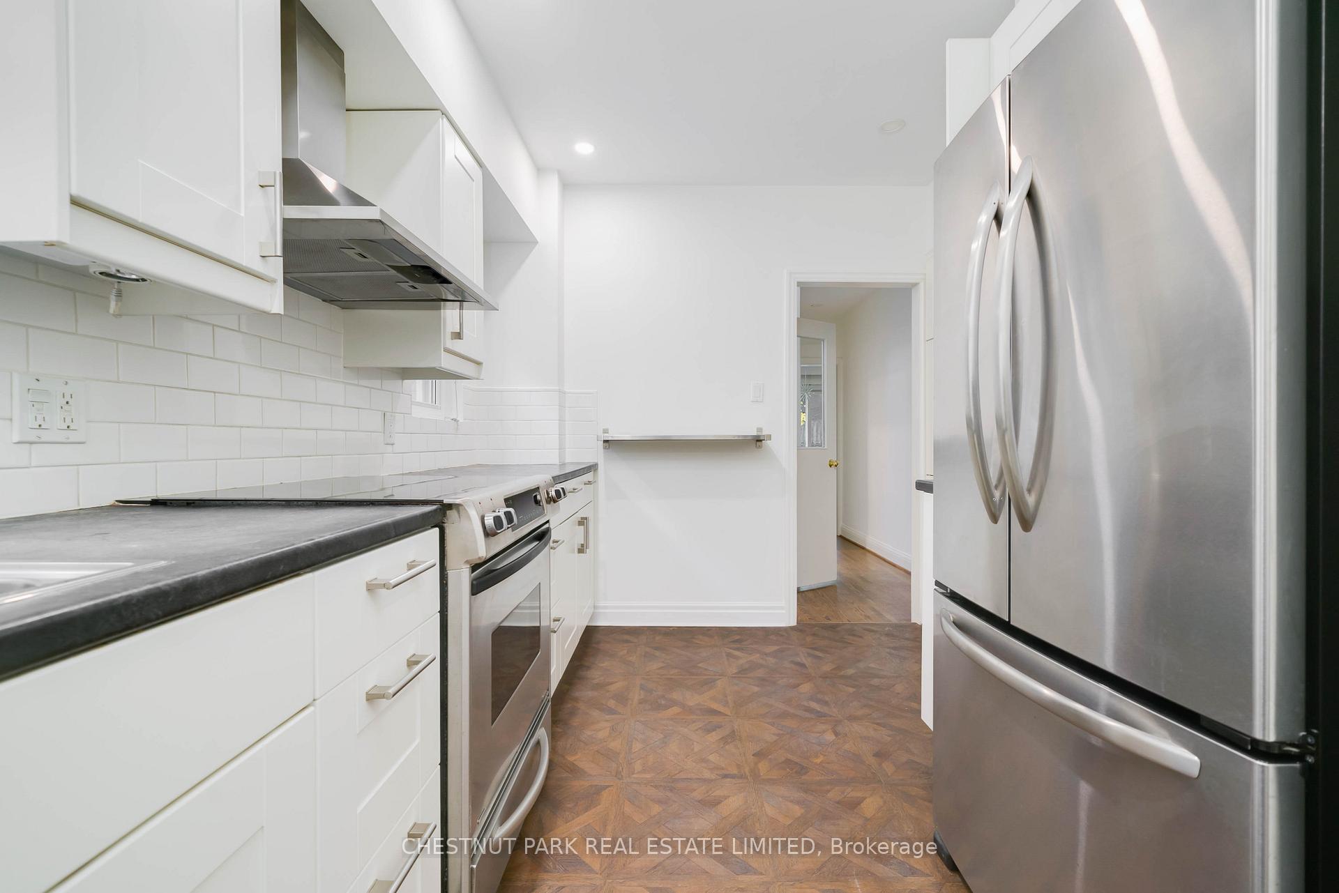 Photo 9 of 93 Boulton Drive, Toronto, Casa Loma — HOMEH