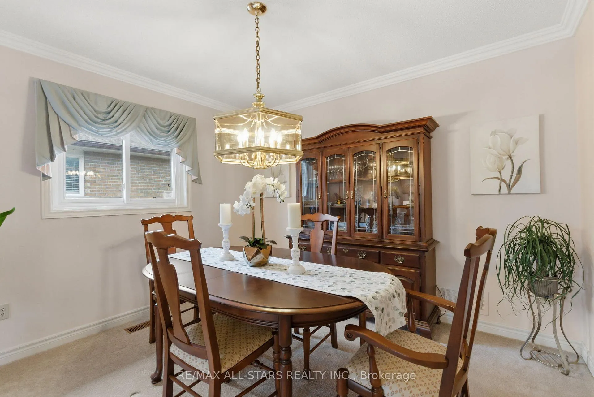 Photo 7 of 43 Enzo Crescent, Uxbridge — HOMEH