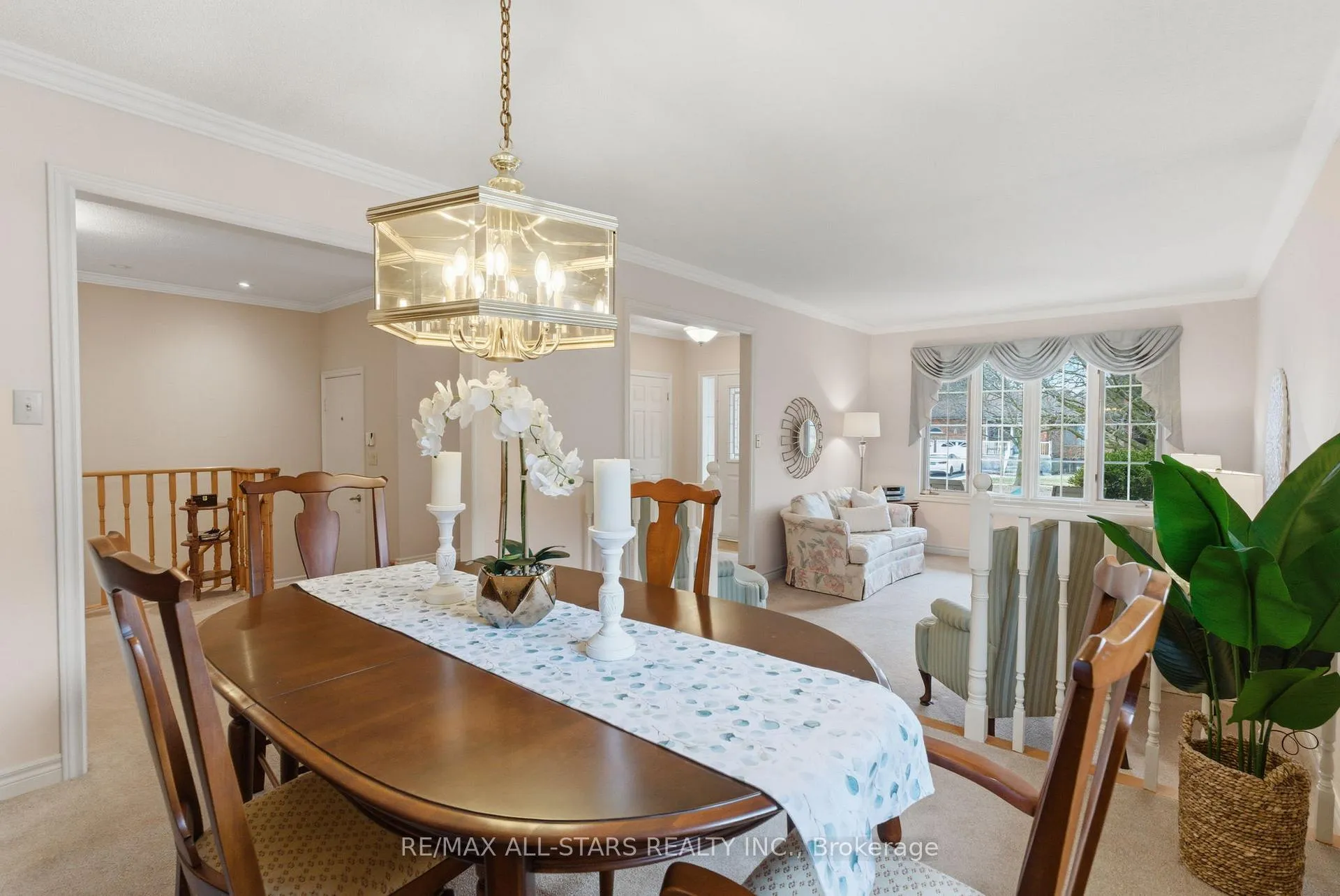 Photo 8 of 43 Enzo Crescent, Uxbridge — HOMEH
