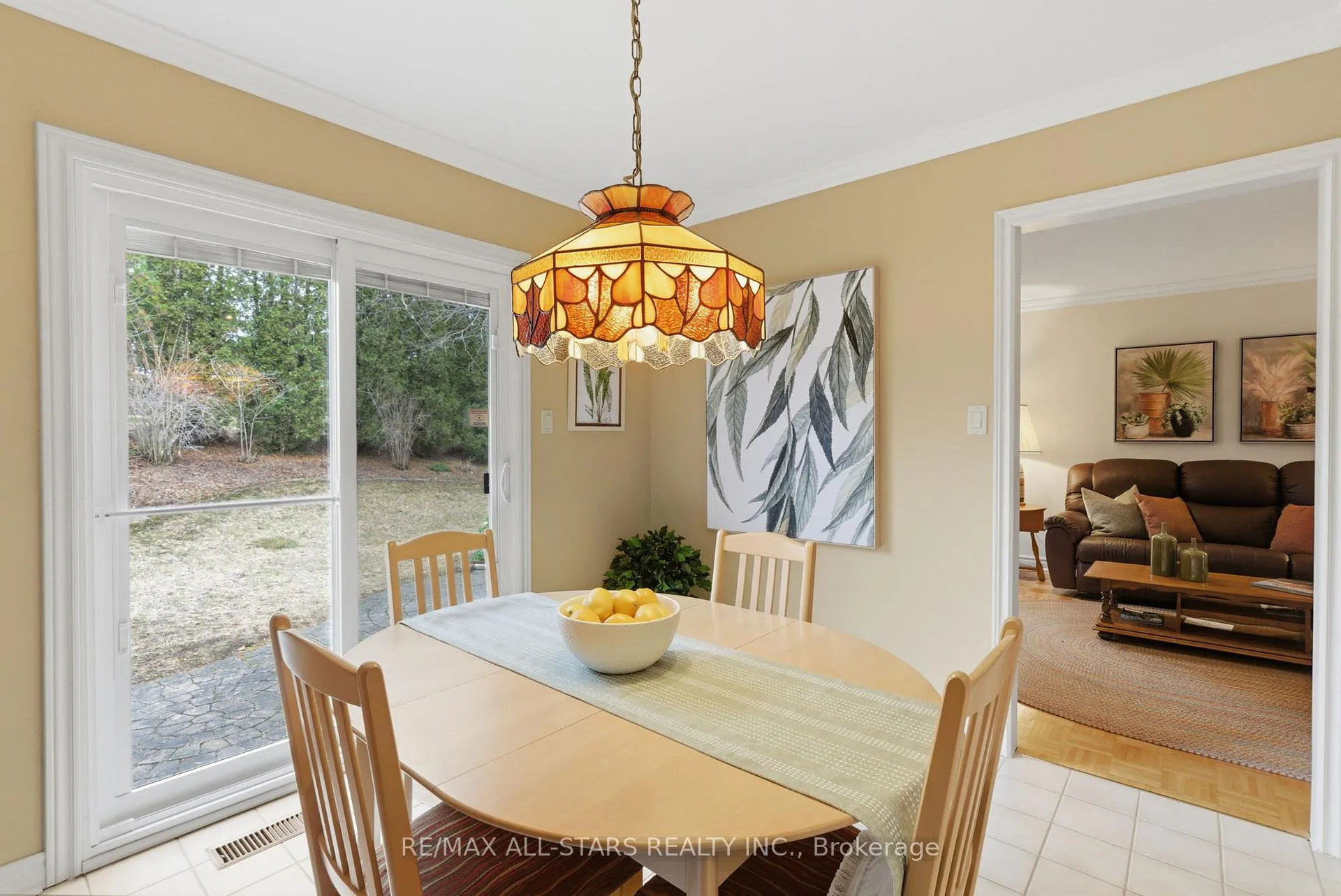 Photo 15 of 43 Enzo Crescent, Uxbridge — HOMEH