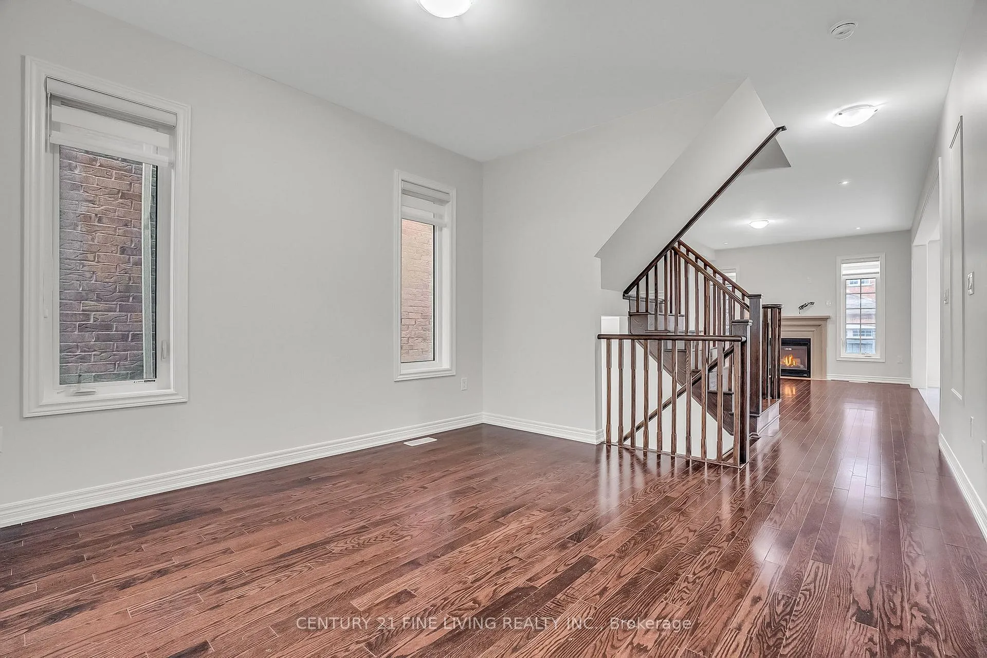 Photo 7 of 68 Killington Avenue, Vaughan, Kleinburg — HOMEH