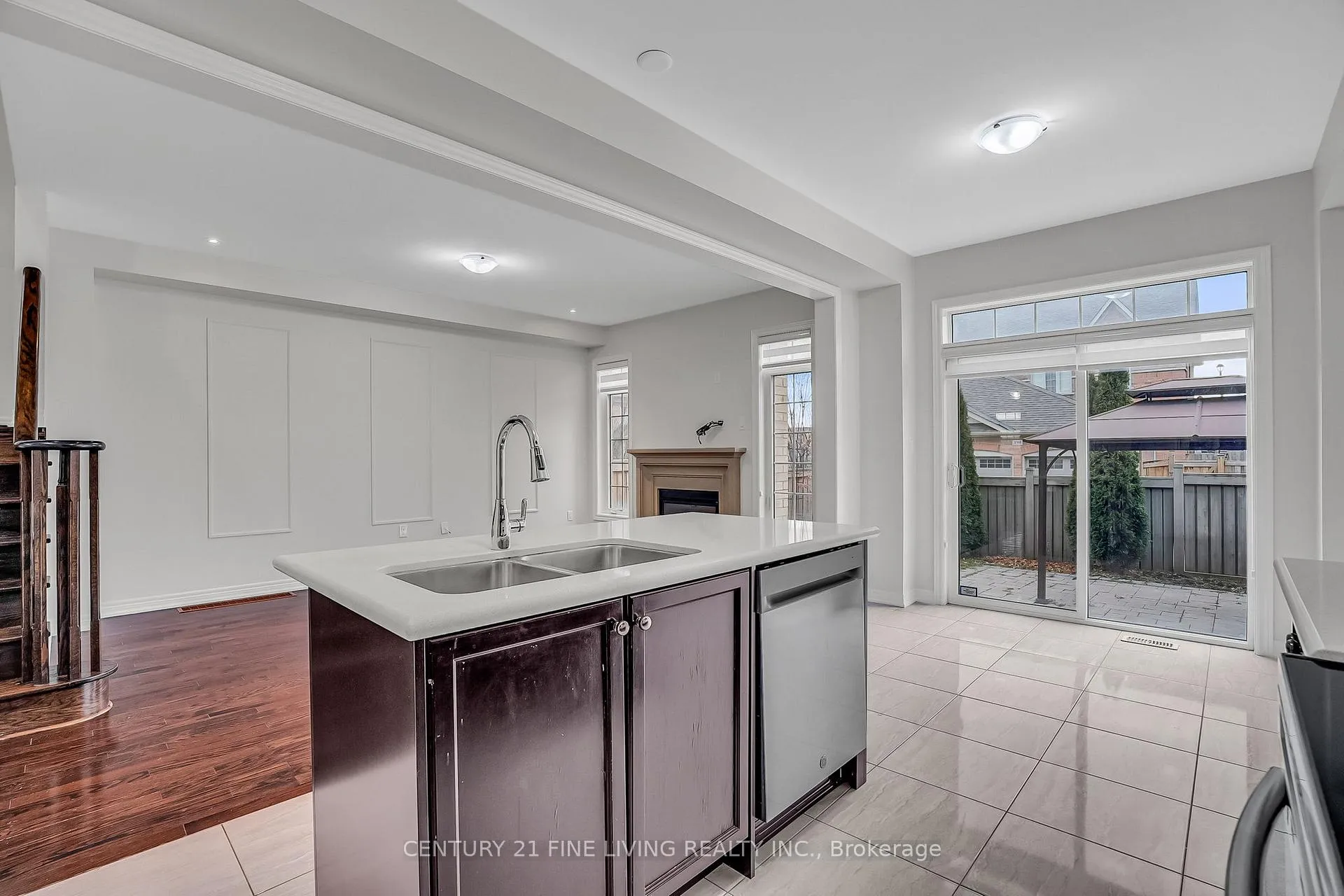 Photo 20 of 68 Killington Avenue, Vaughan, Kleinburg — HOMEH