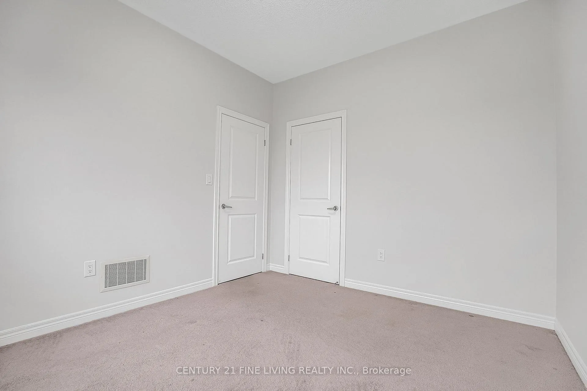 Photo 40 of 68 Killington Avenue, Vaughan, Kleinburg — HOMEH