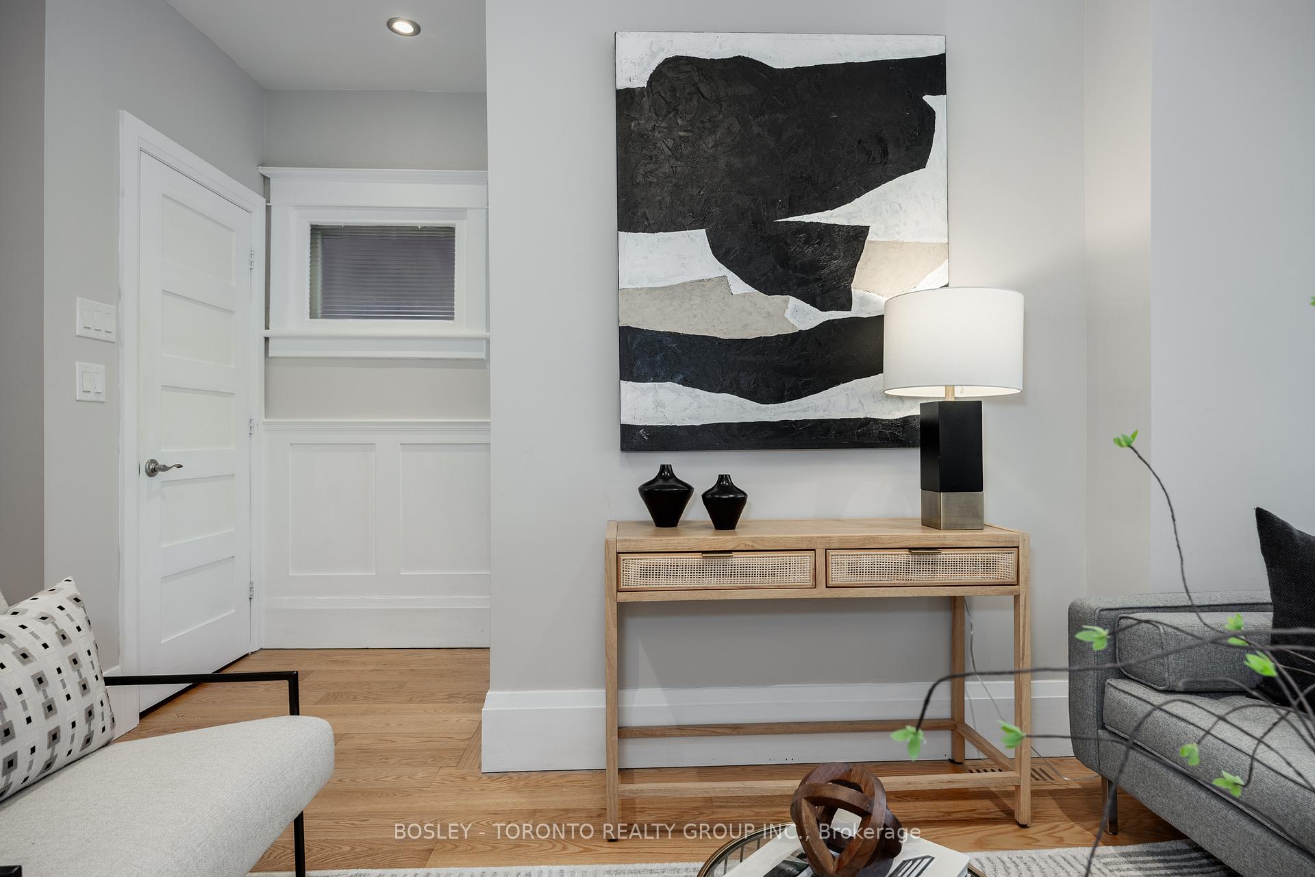 Photo 4 of 120 Arundel Avenue, Toronto, Playter Estates-Danforth — HOMEH