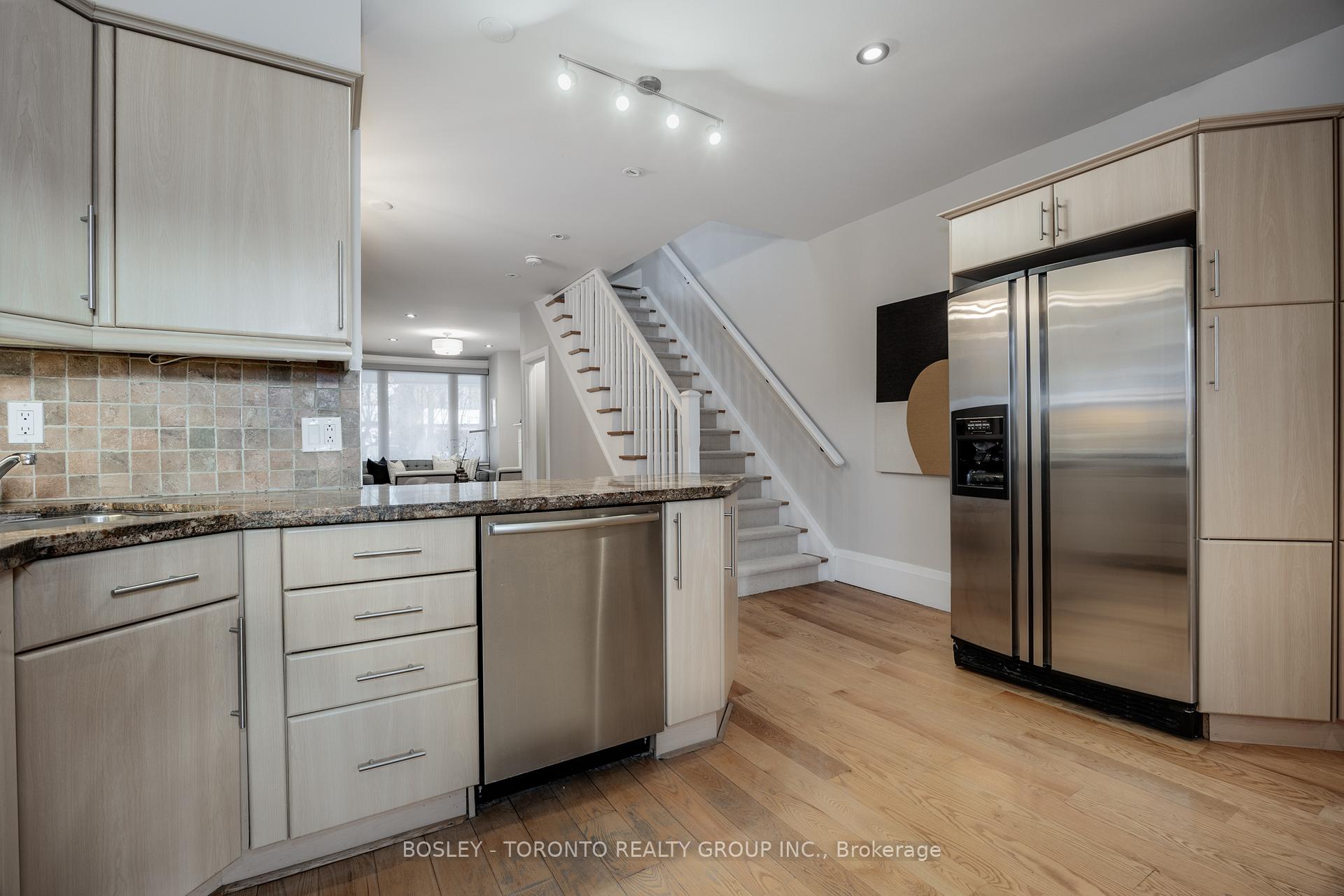 Photo 16 of 120 Arundel Avenue, Toronto, Playter Estates-Danforth — HOMEH