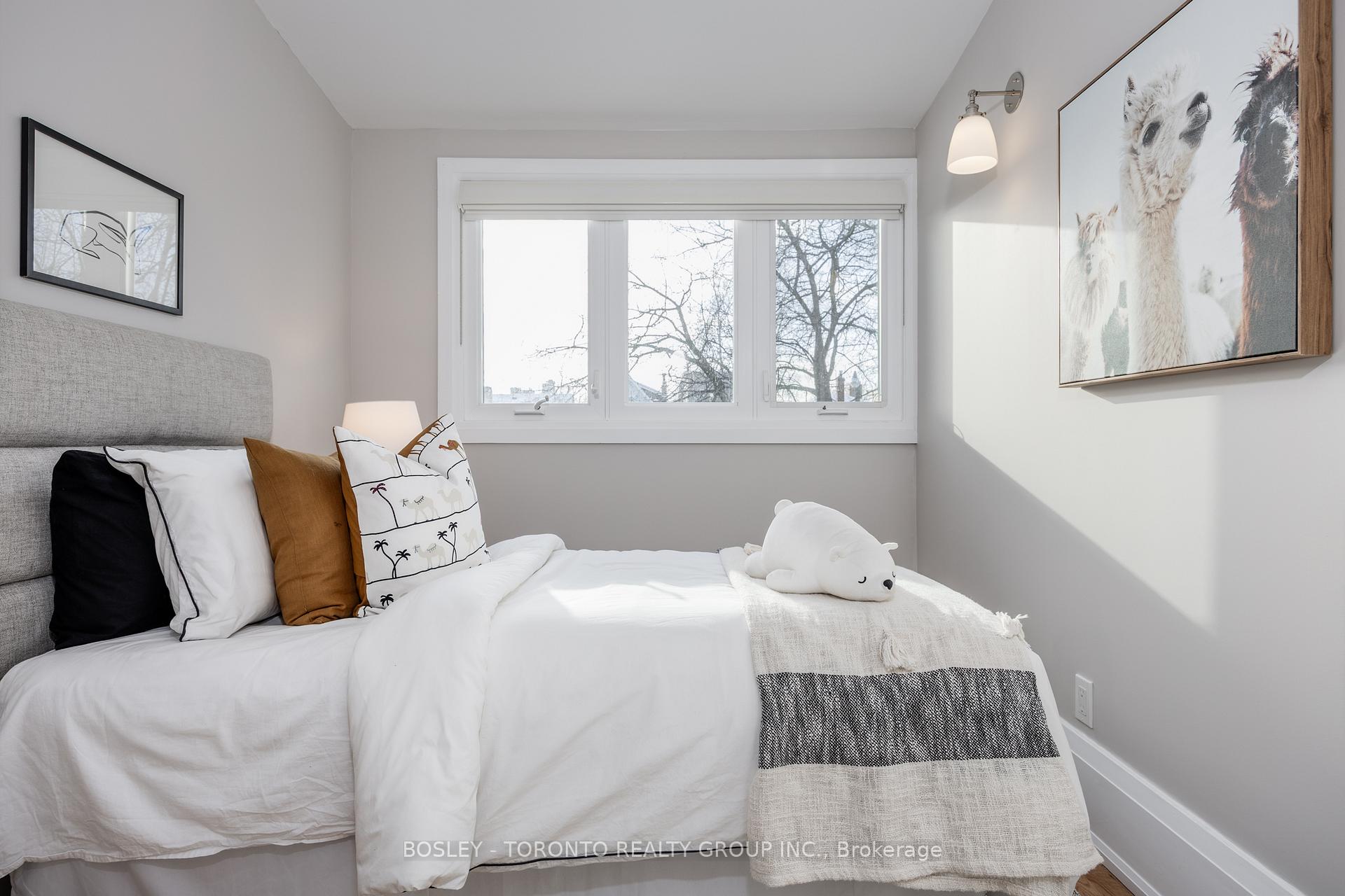 Photo 31 of 120 Arundel Avenue, Toronto, Playter Estates-Danforth — HOMEH