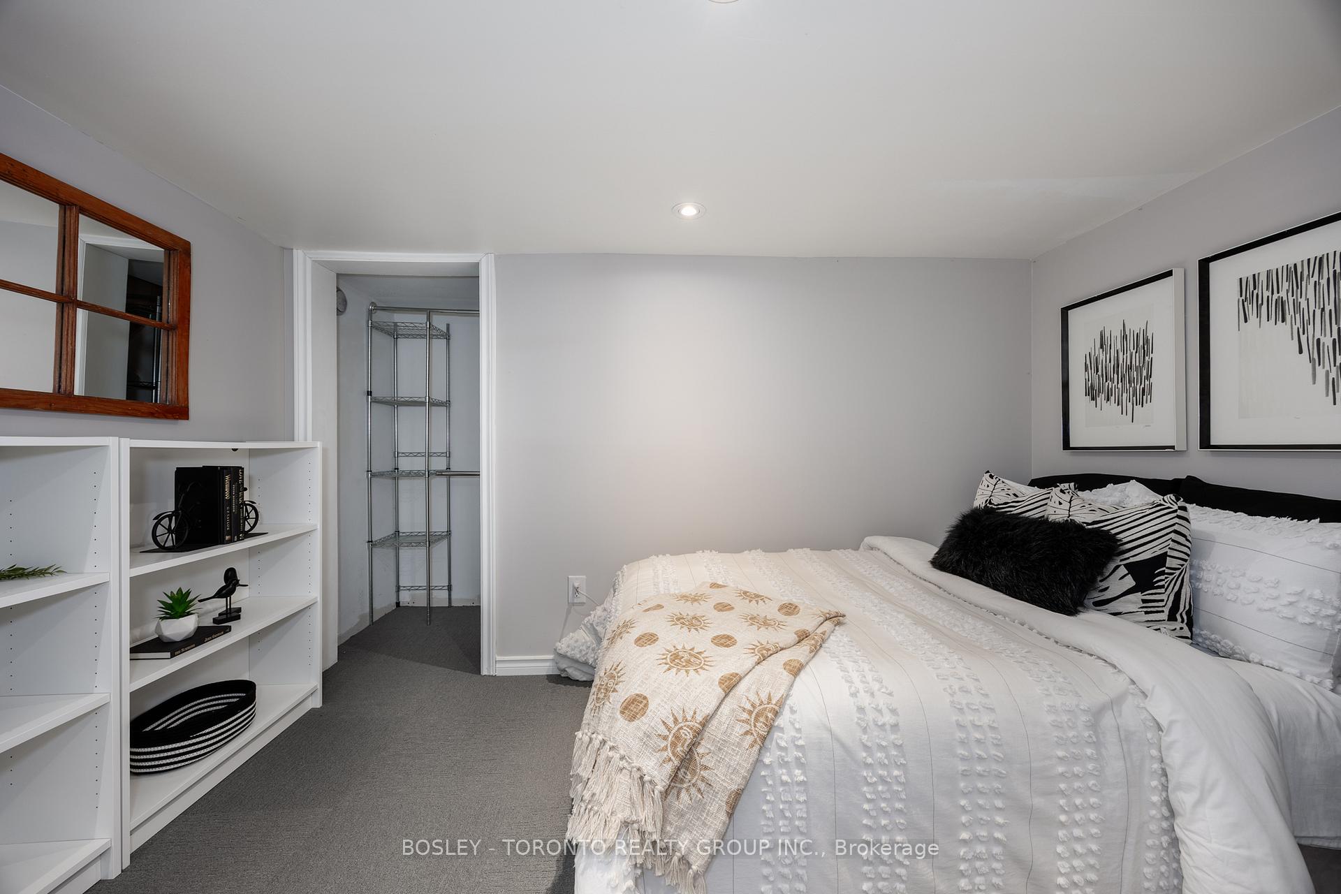 Photo 37 of 120 Arundel Avenue, Toronto, Playter Estates-Danforth — HOMEH