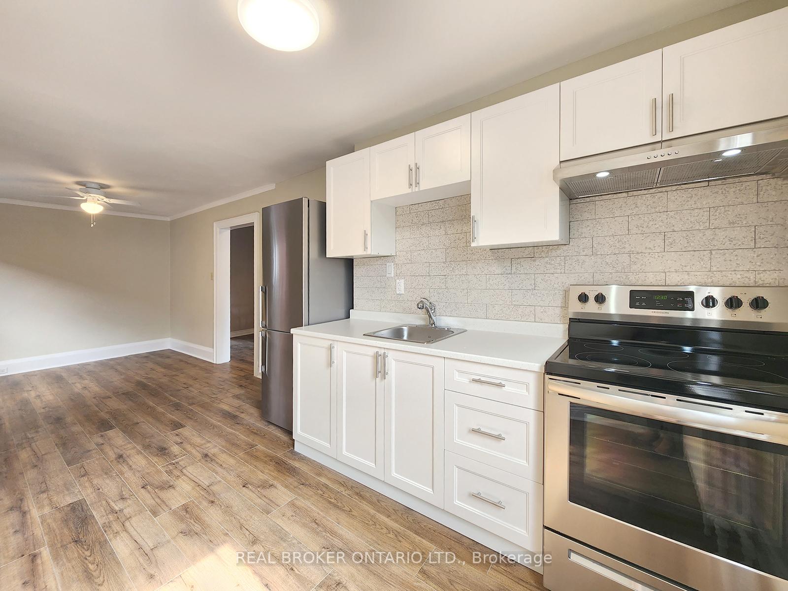 Photo 4 of Unit Upper, 149 Tyrrel Avenue, Toronto, Wychwood — HOMEH