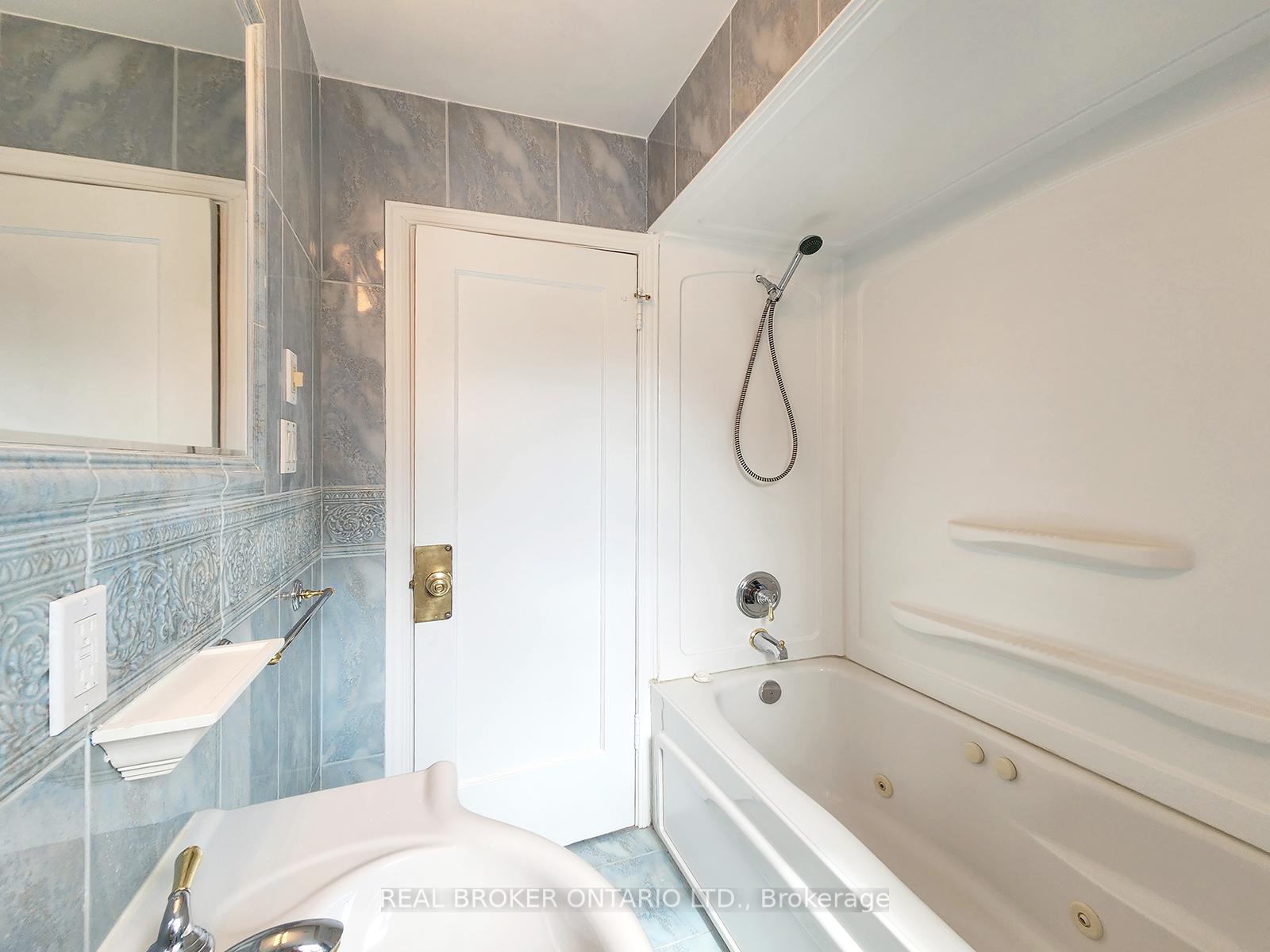 Photo 10 of Unit Upper, 149 Tyrrel Avenue, Toronto, Wychwood — HOMEH