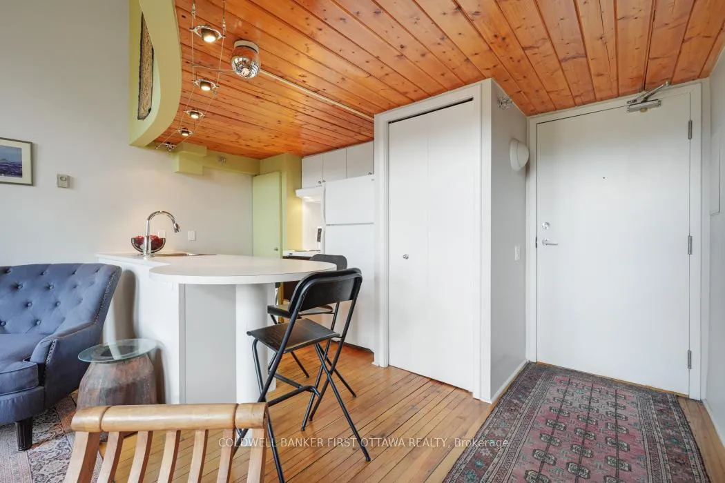 Photo 7 of Unit 405, 589 Rideau Street, Ottawa, Lower Town — HOMEH