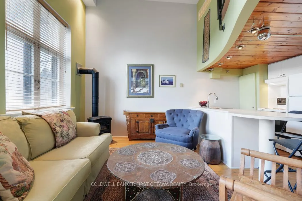 Photo 10 of Unit 405, 589 Rideau Street, Ottawa, Lower Town — HOMEH