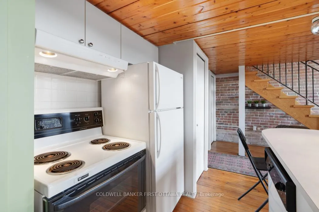 Photo 14 of Unit 405, 589 Rideau Street, Ottawa, Lower Town — HOMEH