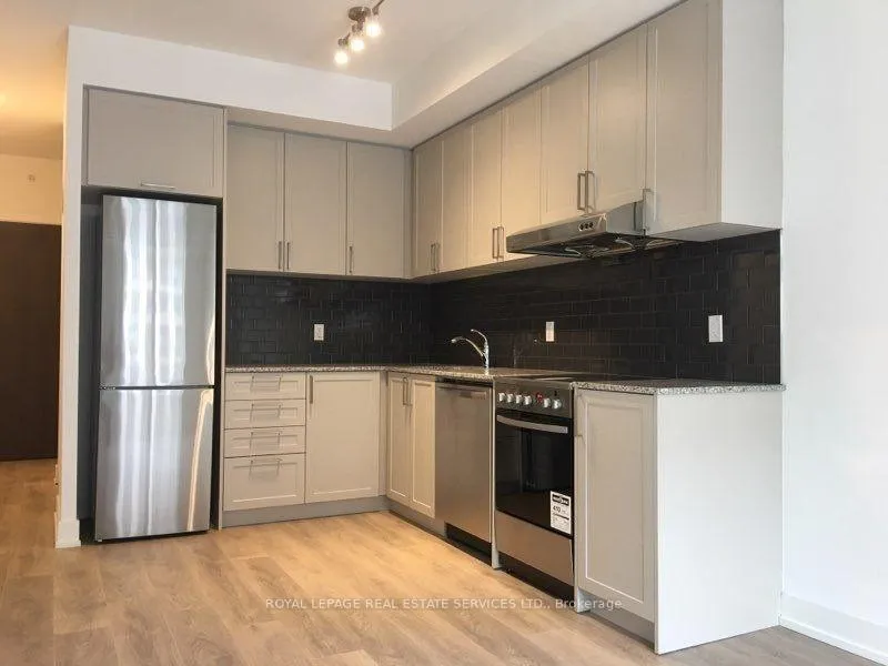 Photo 7 of Unit 228W, 268 Buchanan Drive, Markham, Unionville — HOMEH
