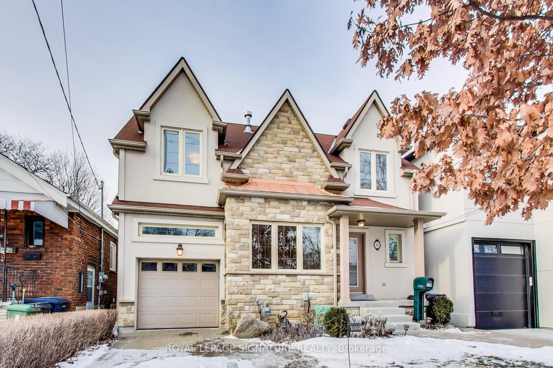 Photo 1 of 10 Davies Crescent, Toronto, East York — HOMEH