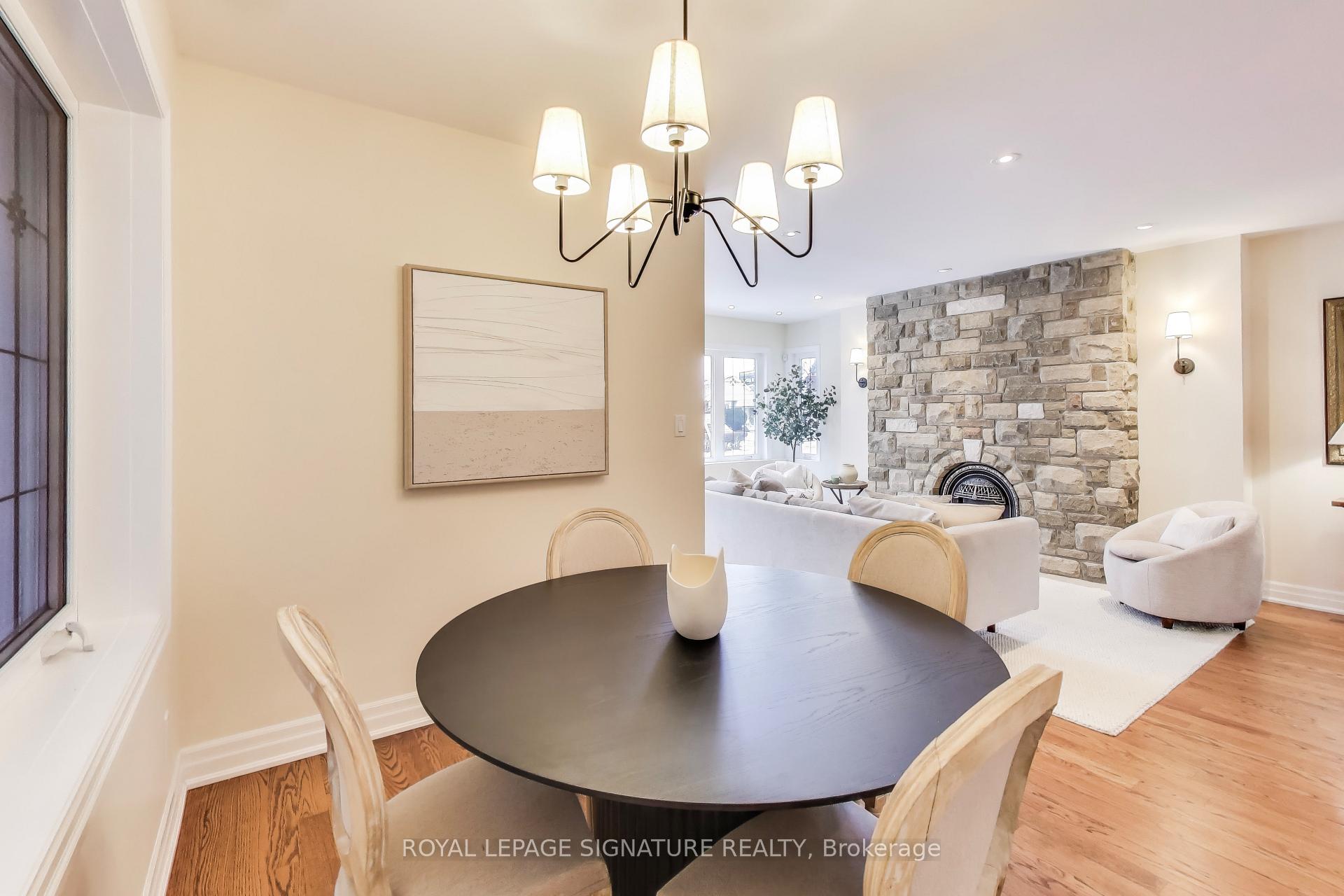 Photo 7 of 10 Davies Crescent, Toronto, East York — HOMEH