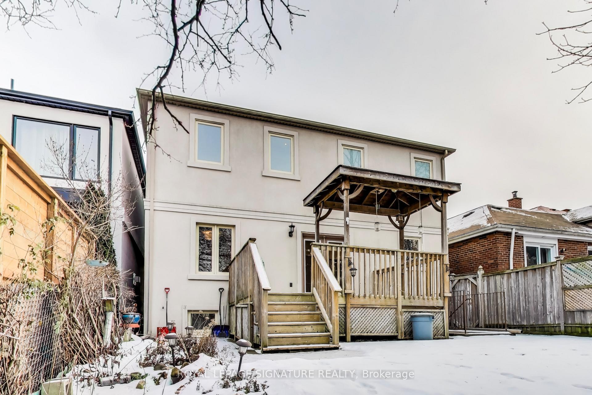 Photo 37 of 10 Davies Crescent, Toronto, East York — HOMEH