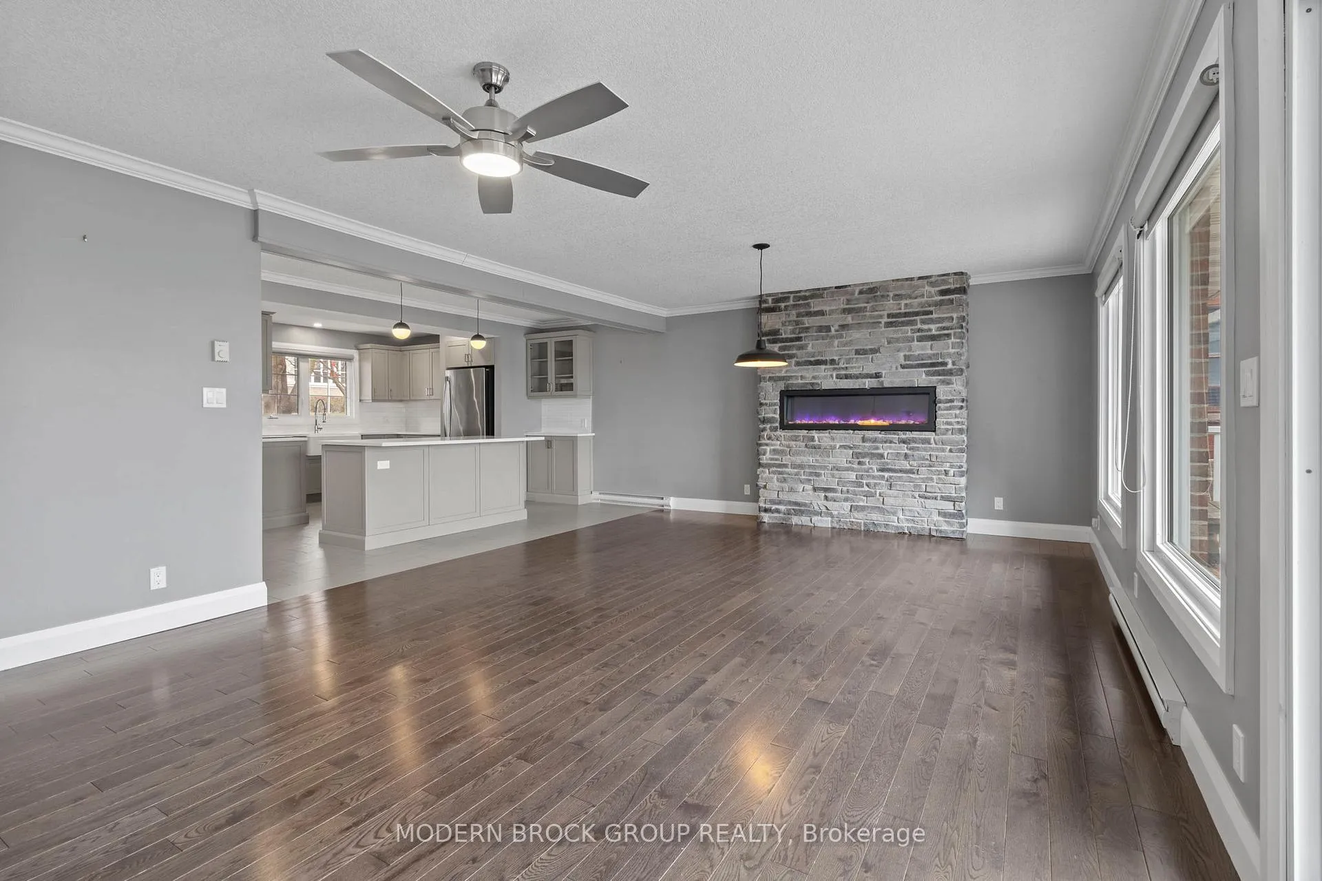 Photo 31 of 115 King Street E, Brockville — HOMEH