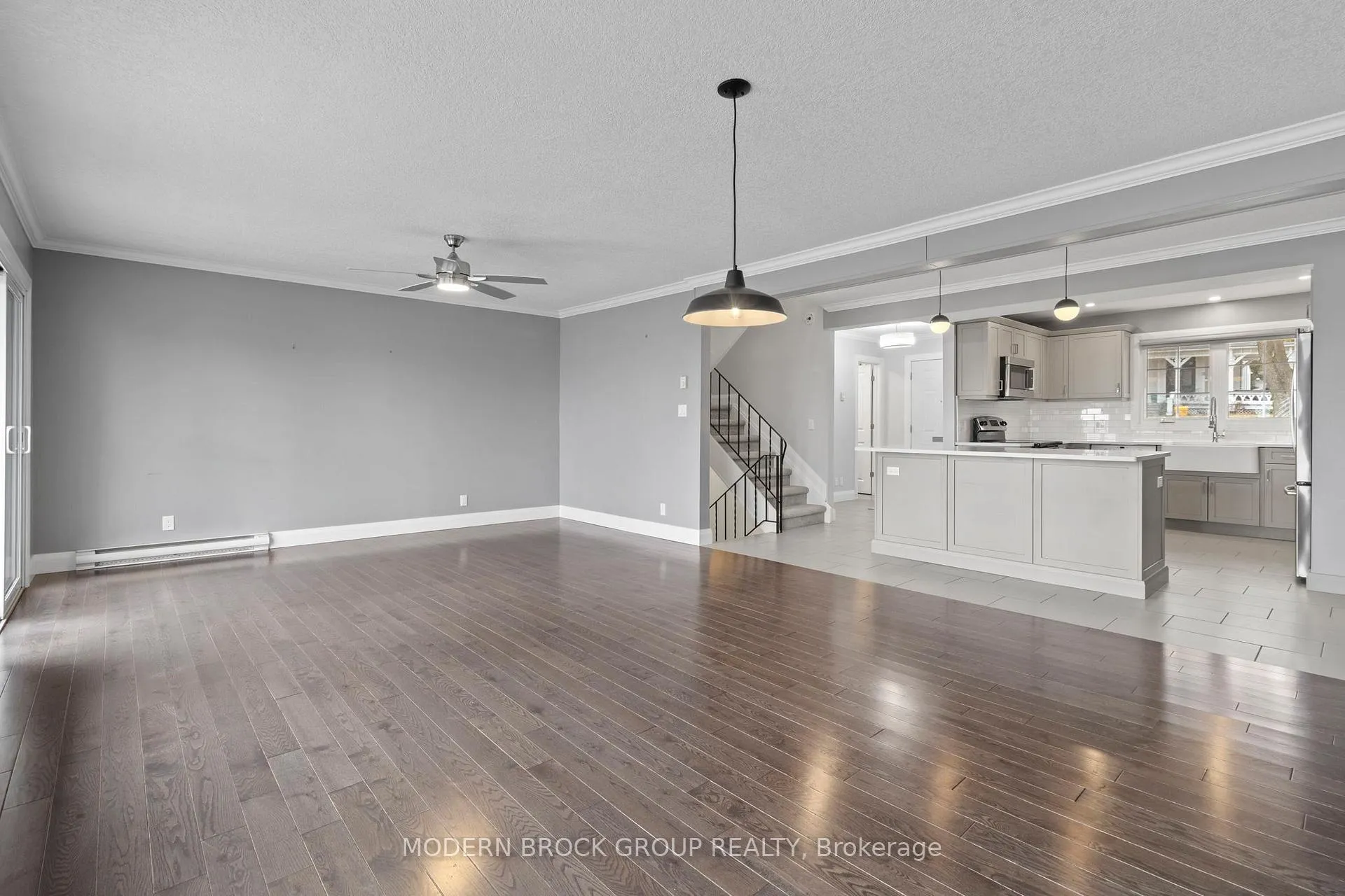 Photo 33 of 115 King Street E, Brockville — HOMEH