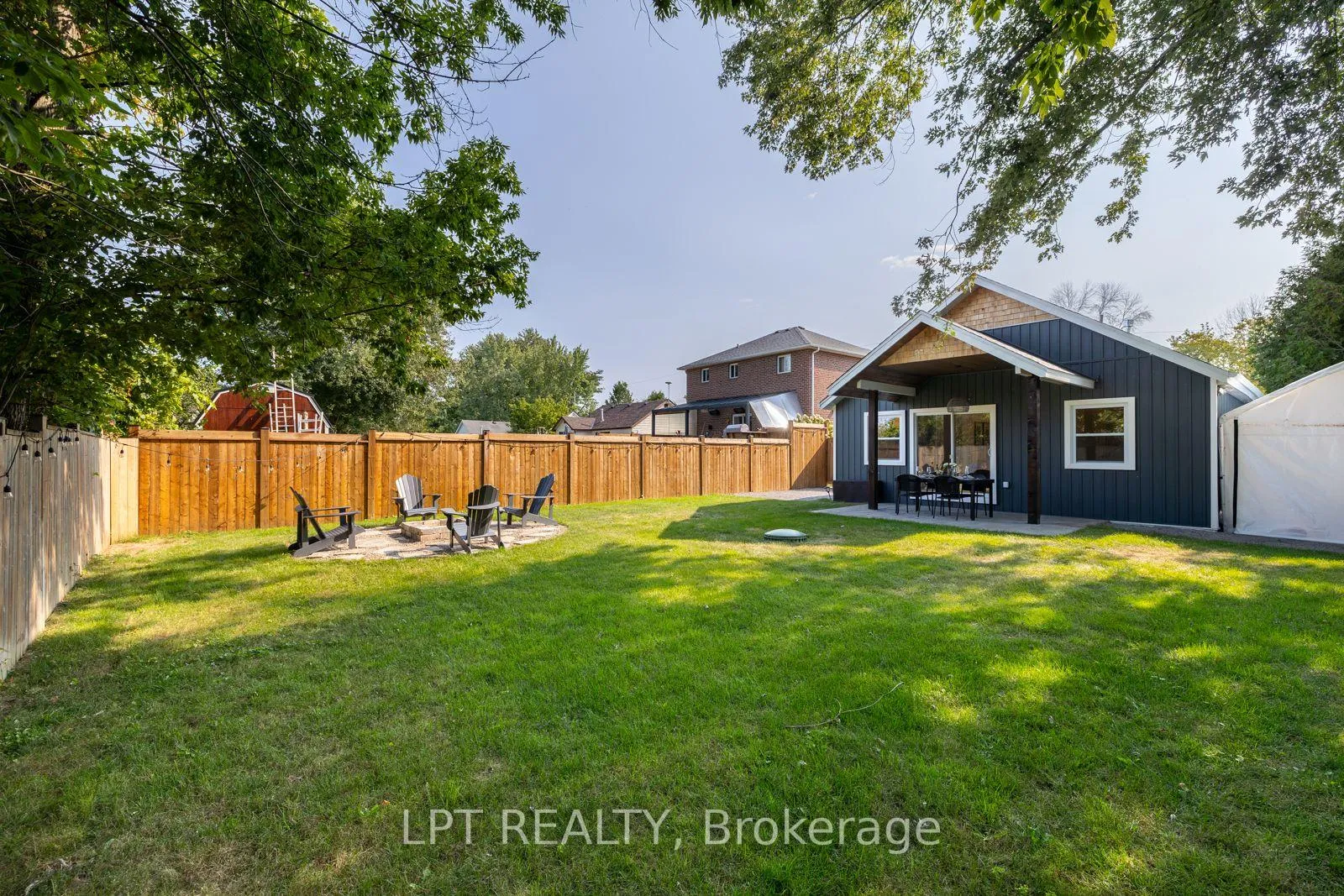 Photo 30 of 131 Maple Avenue, Georgina, Sutton & Jackson's Point — HOMEH