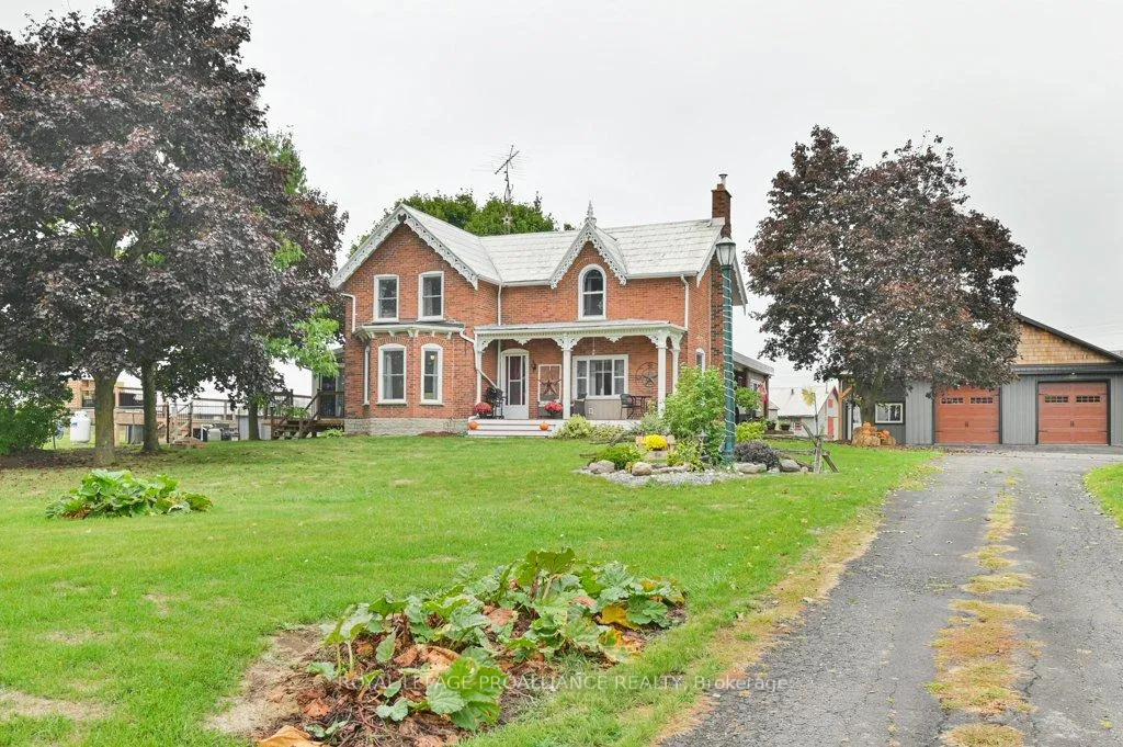 Photo 4 of 1423 Blessington Road, Belleville, Thurlow Ward — HOMEH