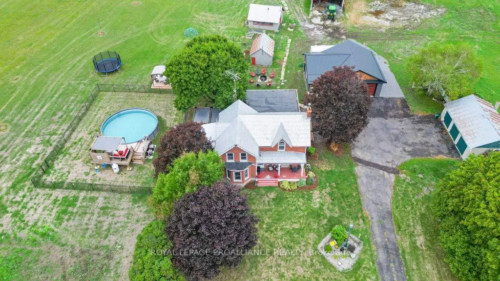 Photo 47 of 1423 Blessington Road, Belleville, Thurlow Ward — HOMEH