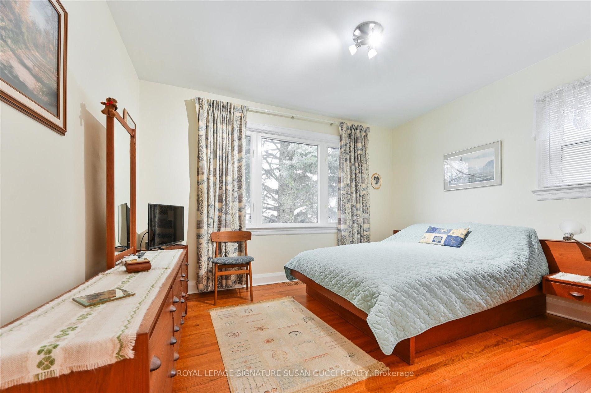 Photo 13 of 46 Holland Avenue, Toronto, O'Connor-Parkview — HOMEH