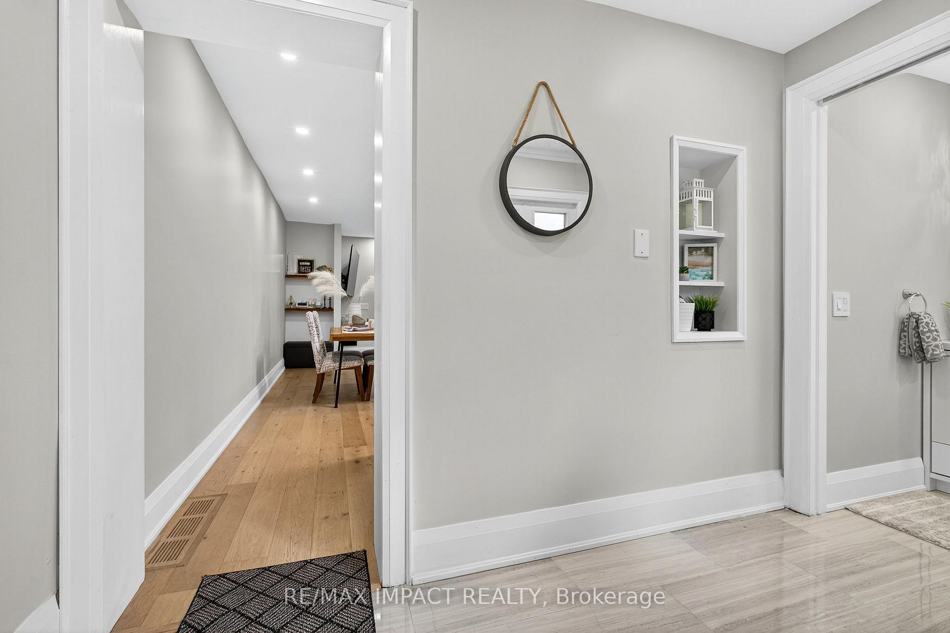 Photo 11 of 41 McDonald Avenue, Scarborough, Oakridge — HOMEH