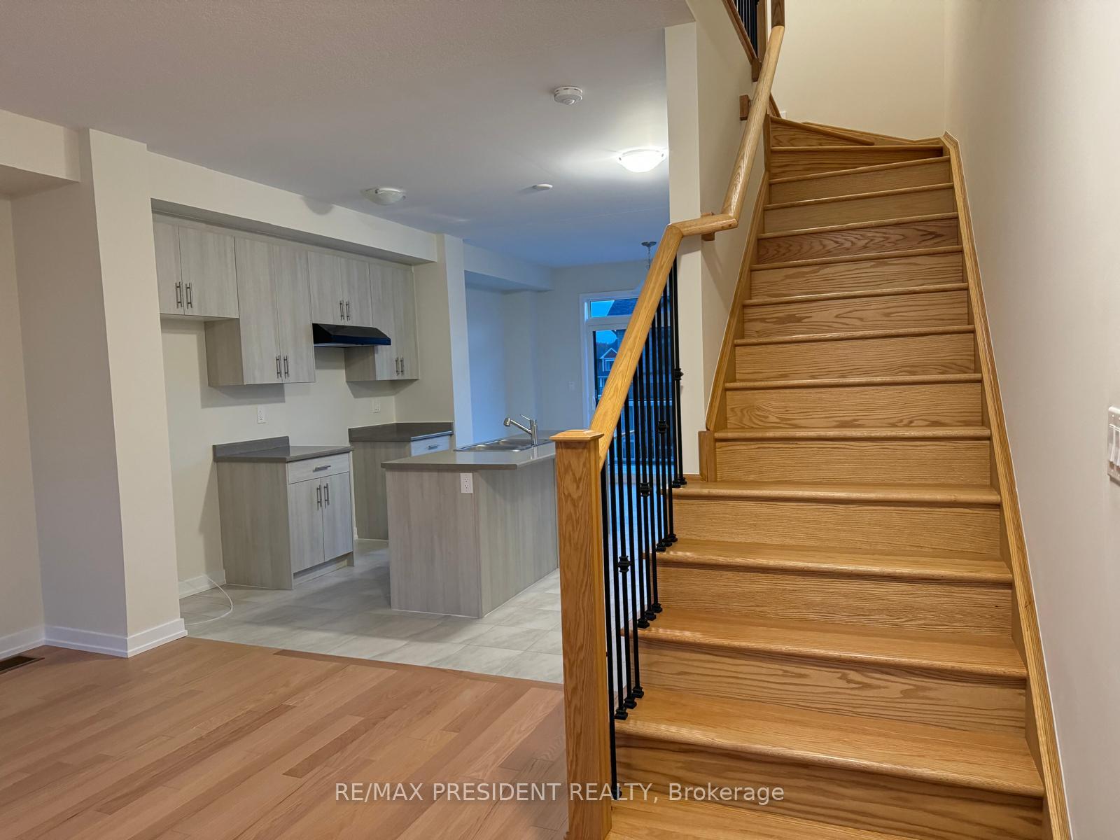 Photo 6 of 151 Melody Lane, Thorold, Hurricane/Merrittville — HOMEH