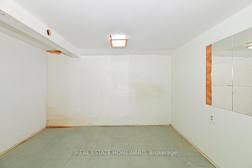 Photo 22 of 6 Joanith Drive, Toronto, O'Connor-Parkview — HOMEH