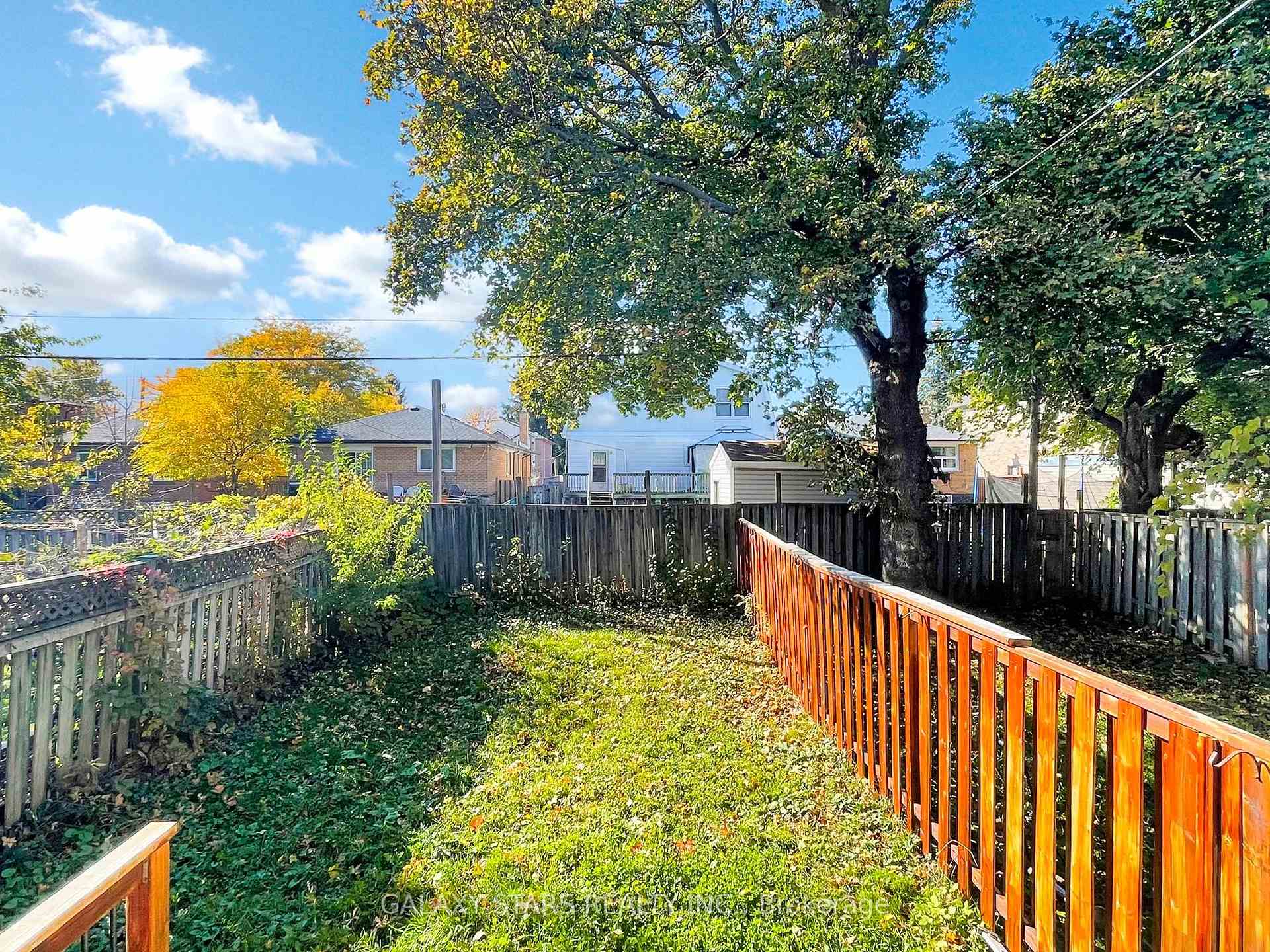 Photo 46 of 434A Midland Avenue, Scarborough, Birchcliffe-Cliffside — HOMEH