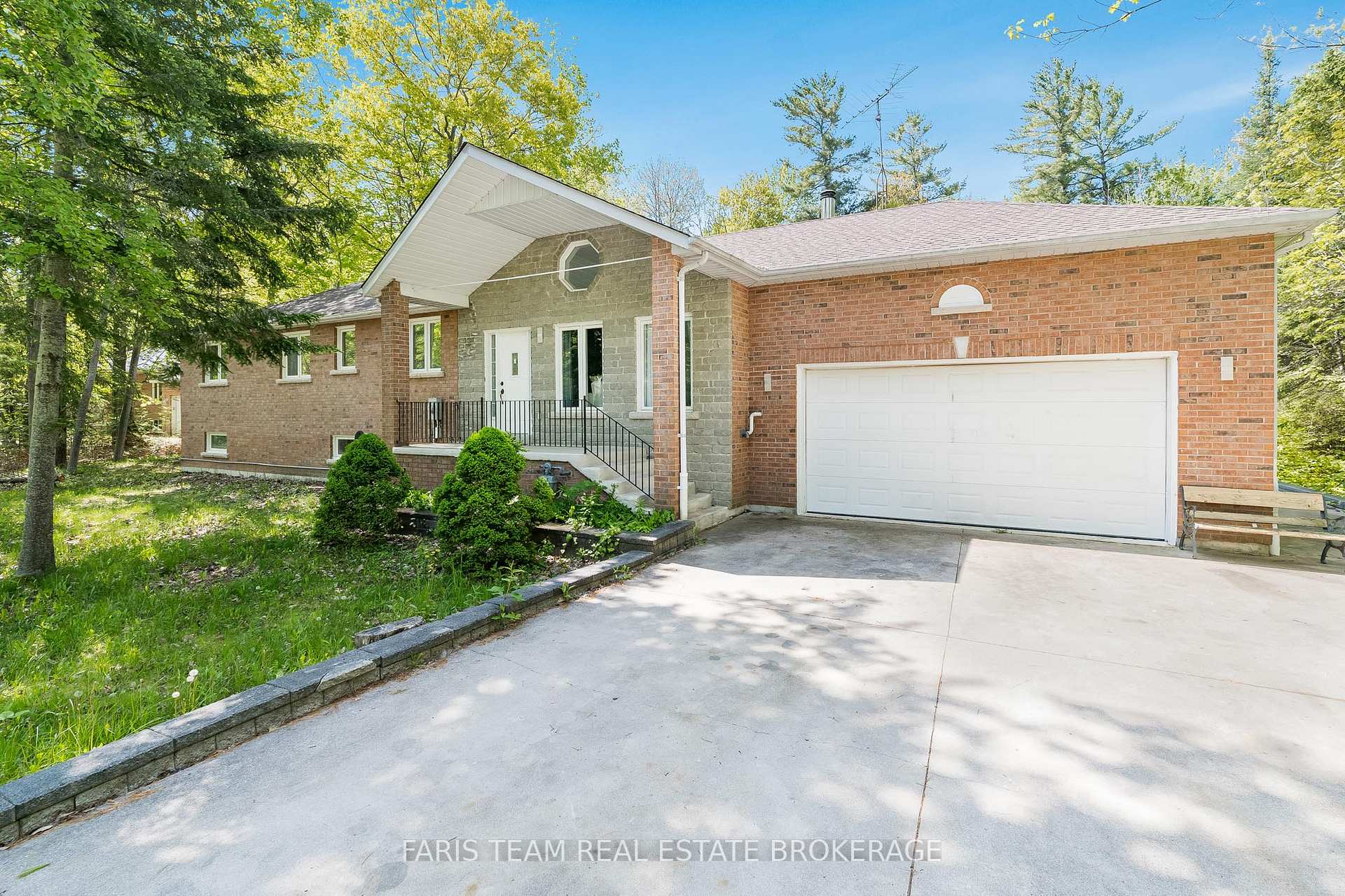 Photo 1 of 64 Nadia Crescent, Tiny, Rural Tiny — HOMEH