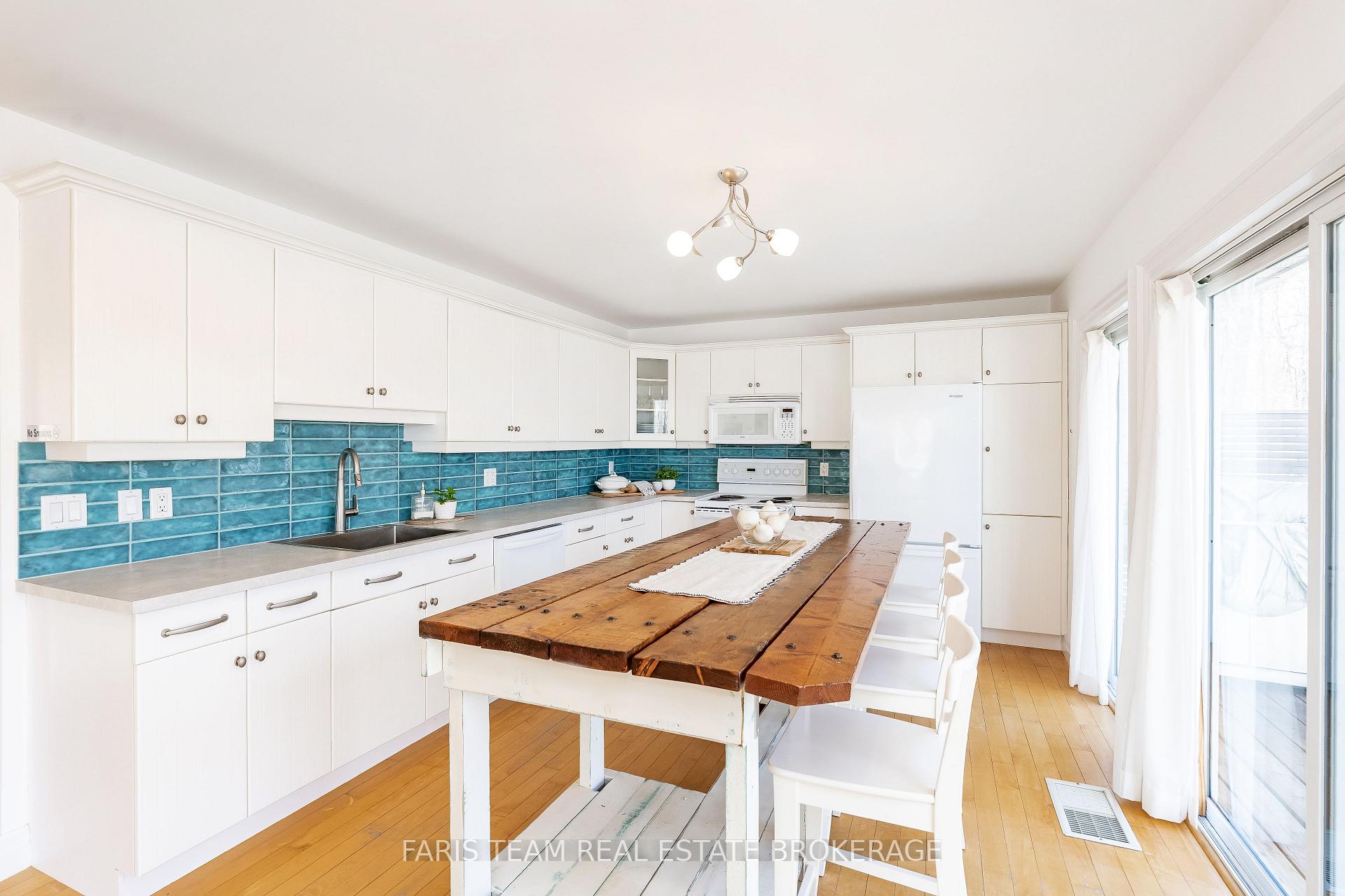 Photo 7 of 104 Silver Birch Drive, Tiny, Rural Tiny — HOMEH