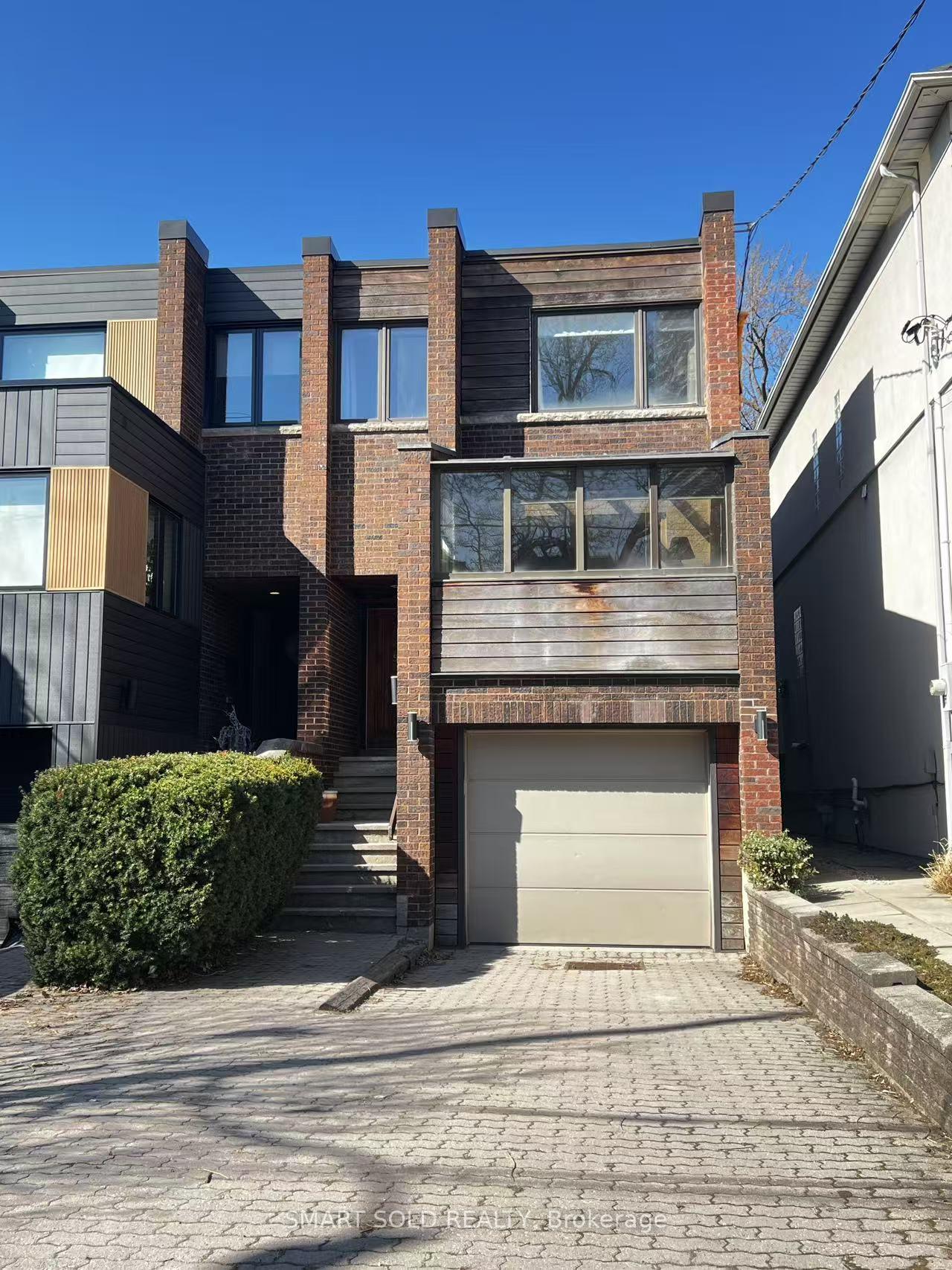 Photo 1 of 54 Castlefield Avenue, Toronto, Yonge-Eglinton — HOMEH