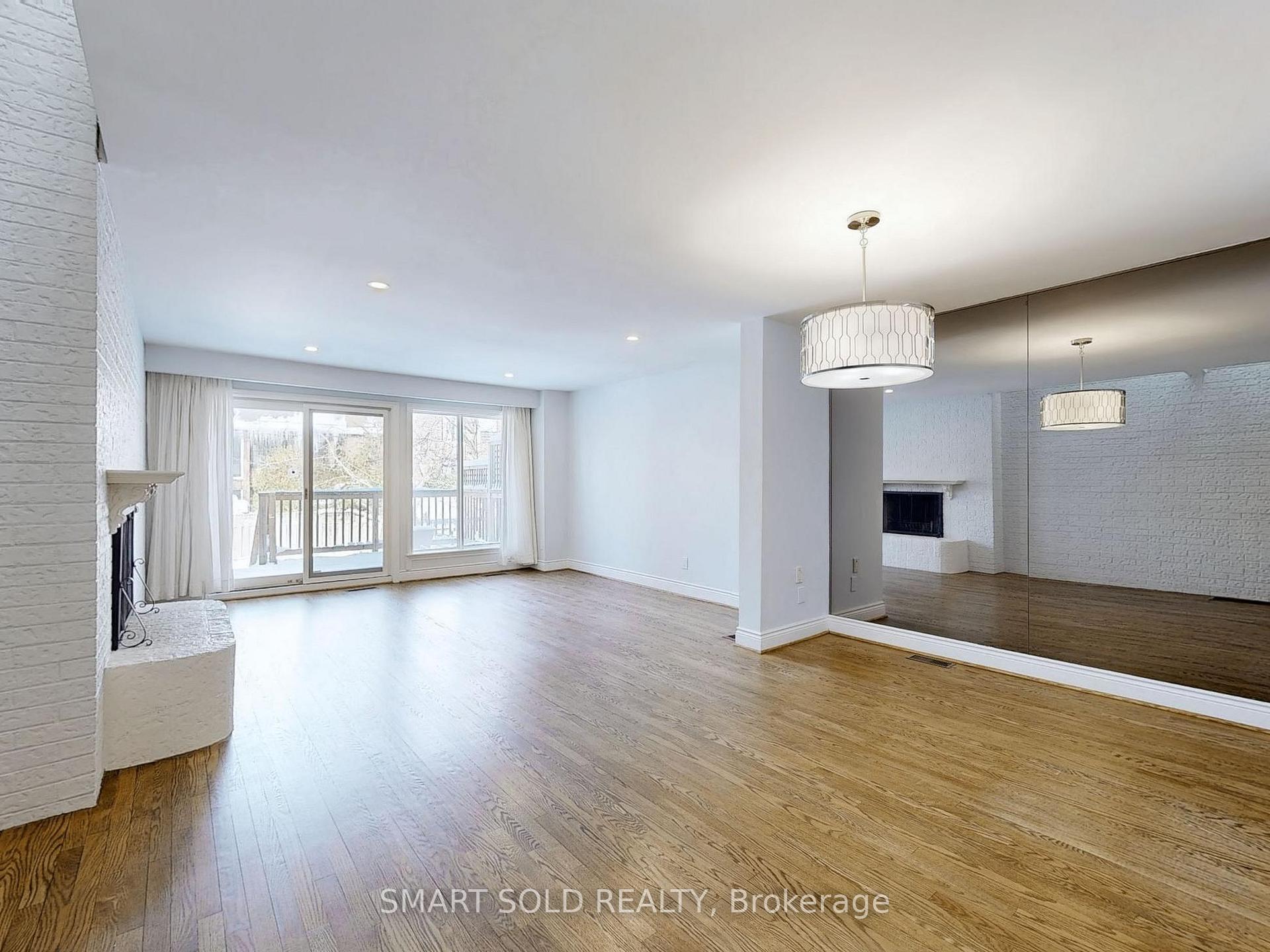 Photo 3 of 54 Castlefield Avenue, Toronto, Yonge-Eglinton — HOMEH