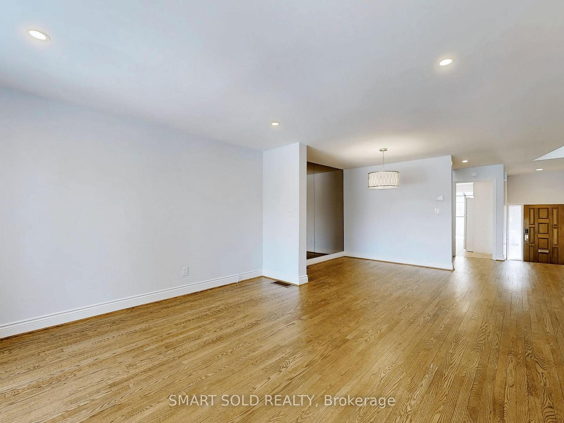 Photo 7 of 54 Castlefield Avenue, Toronto, Yonge-Eglinton — HOMEH