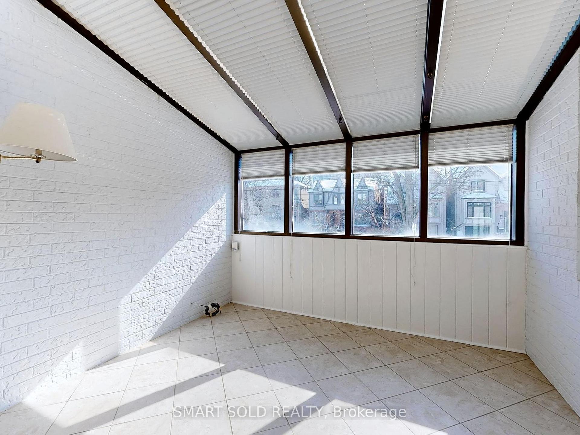 Photo 17 of 54 Castlefield Avenue, Toronto, Yonge-Eglinton — HOMEH