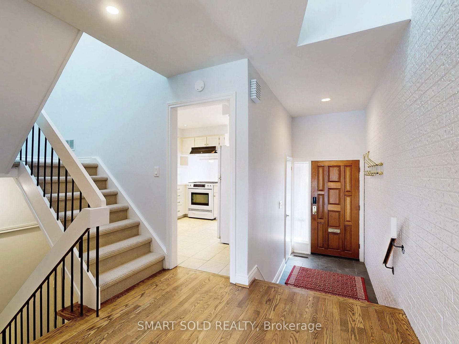 Photo 21 of 54 Castlefield Avenue, Toronto, Yonge-Eglinton — HOMEH