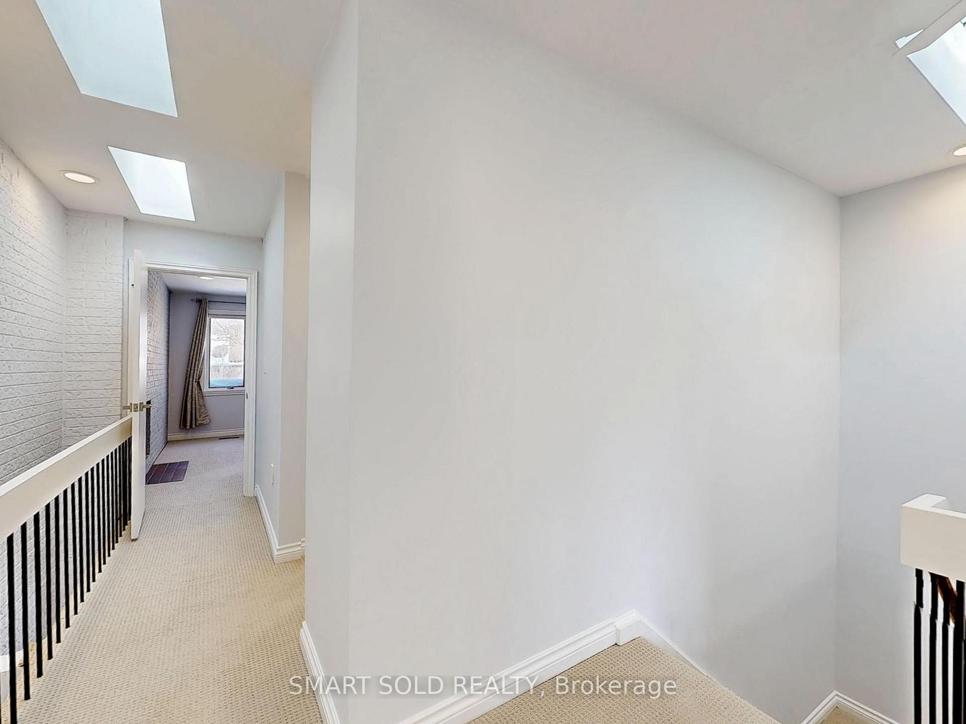 Photo 23 of 54 Castlefield Avenue, Toronto, Yonge-Eglinton — HOMEH