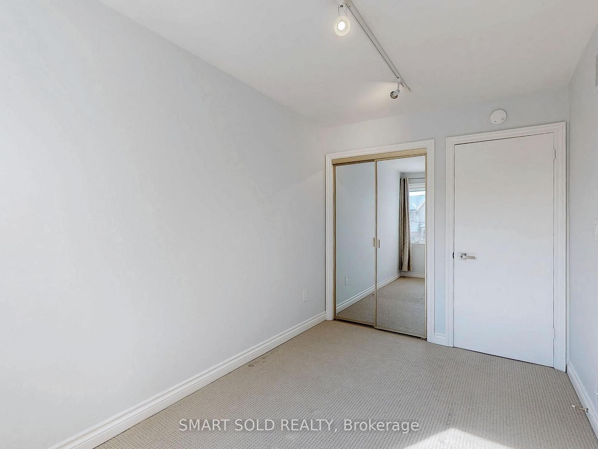 Photo 33 of 54 Castlefield Avenue, Toronto, Yonge-Eglinton — HOMEH
