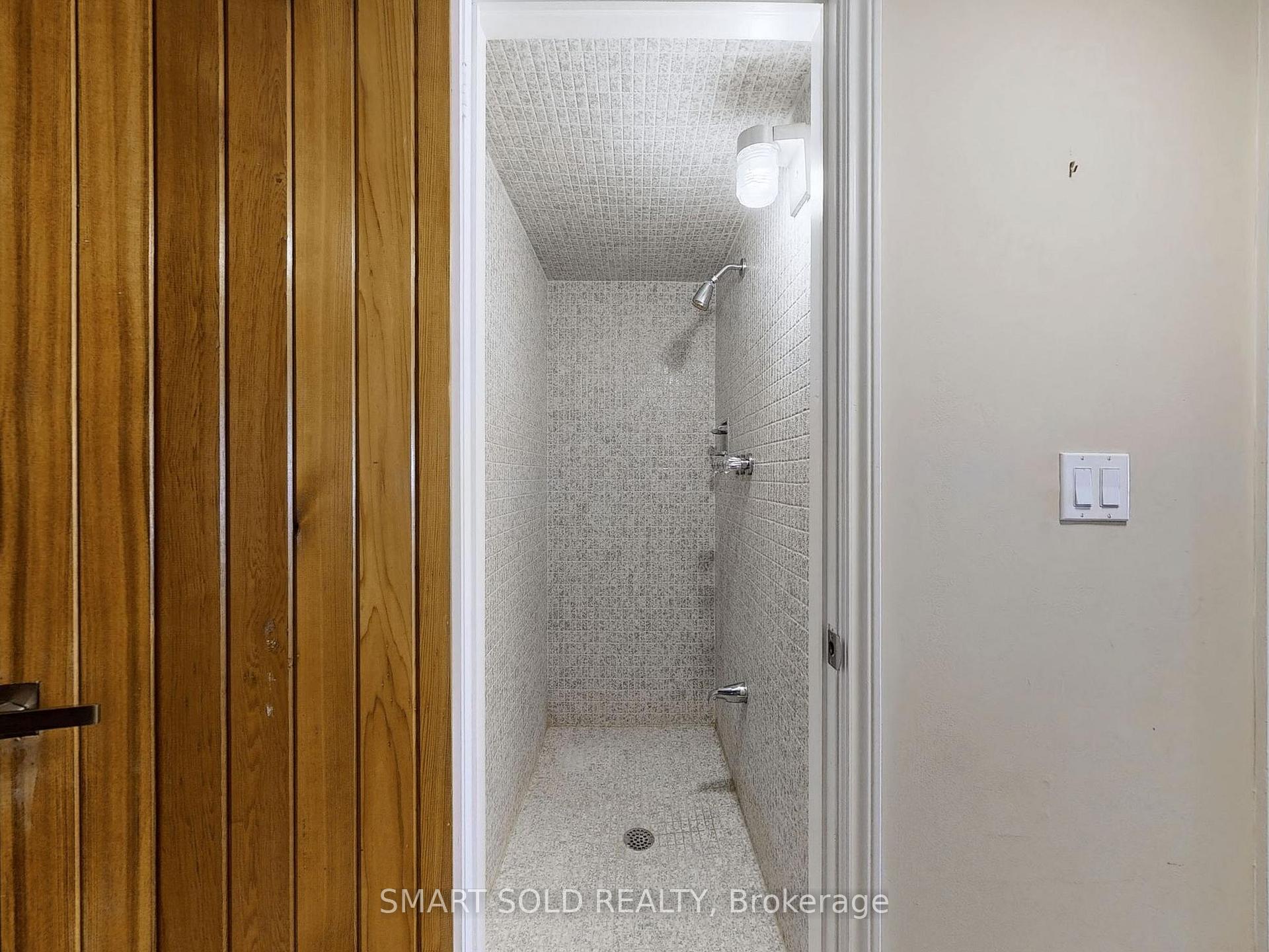 Photo 43 of 54 Castlefield Avenue, Toronto, Yonge-Eglinton — HOMEH