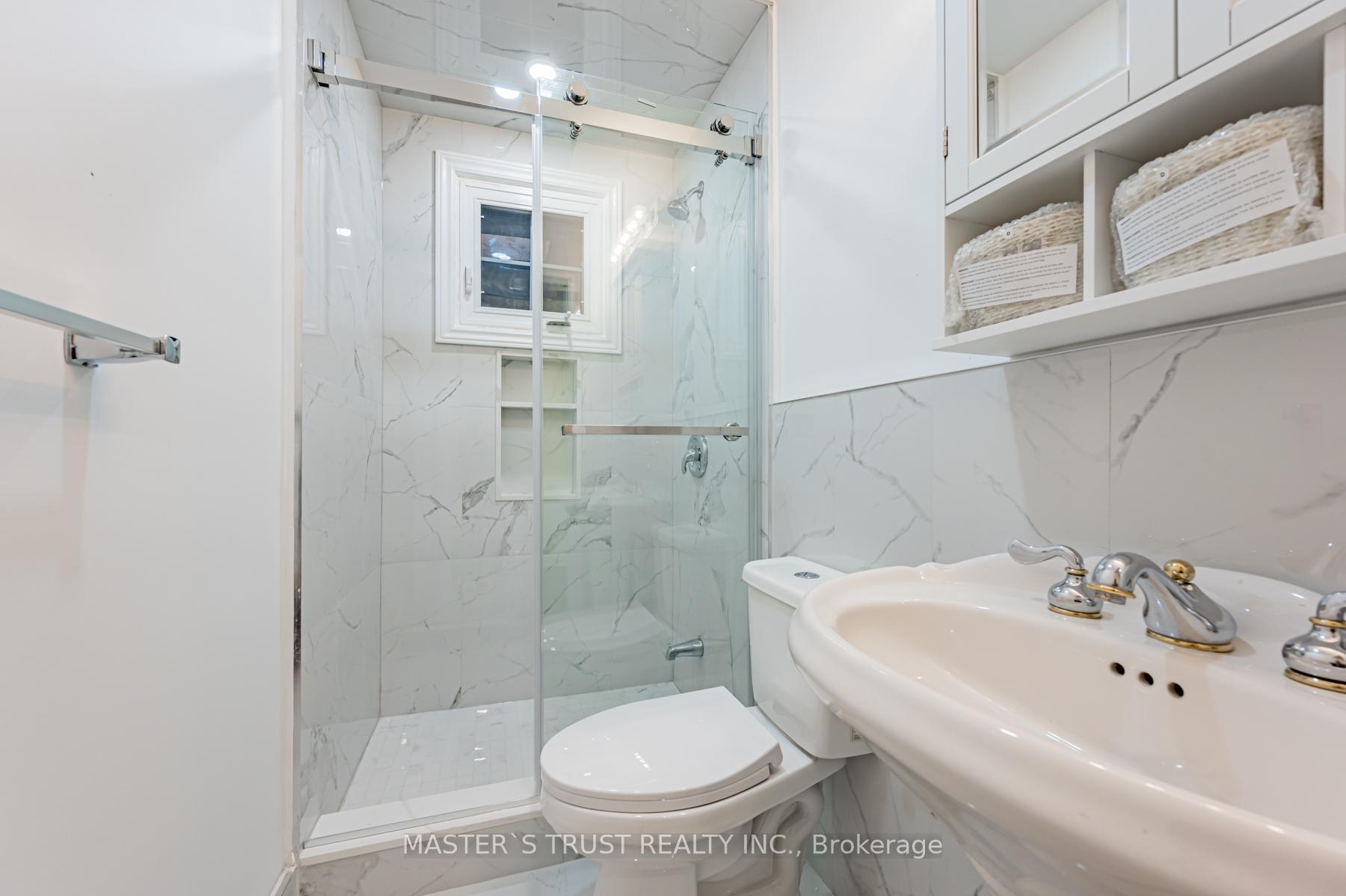 Photo 11 of Unit Main Floor, 246 Major Street, Toronto, University — HOMEH