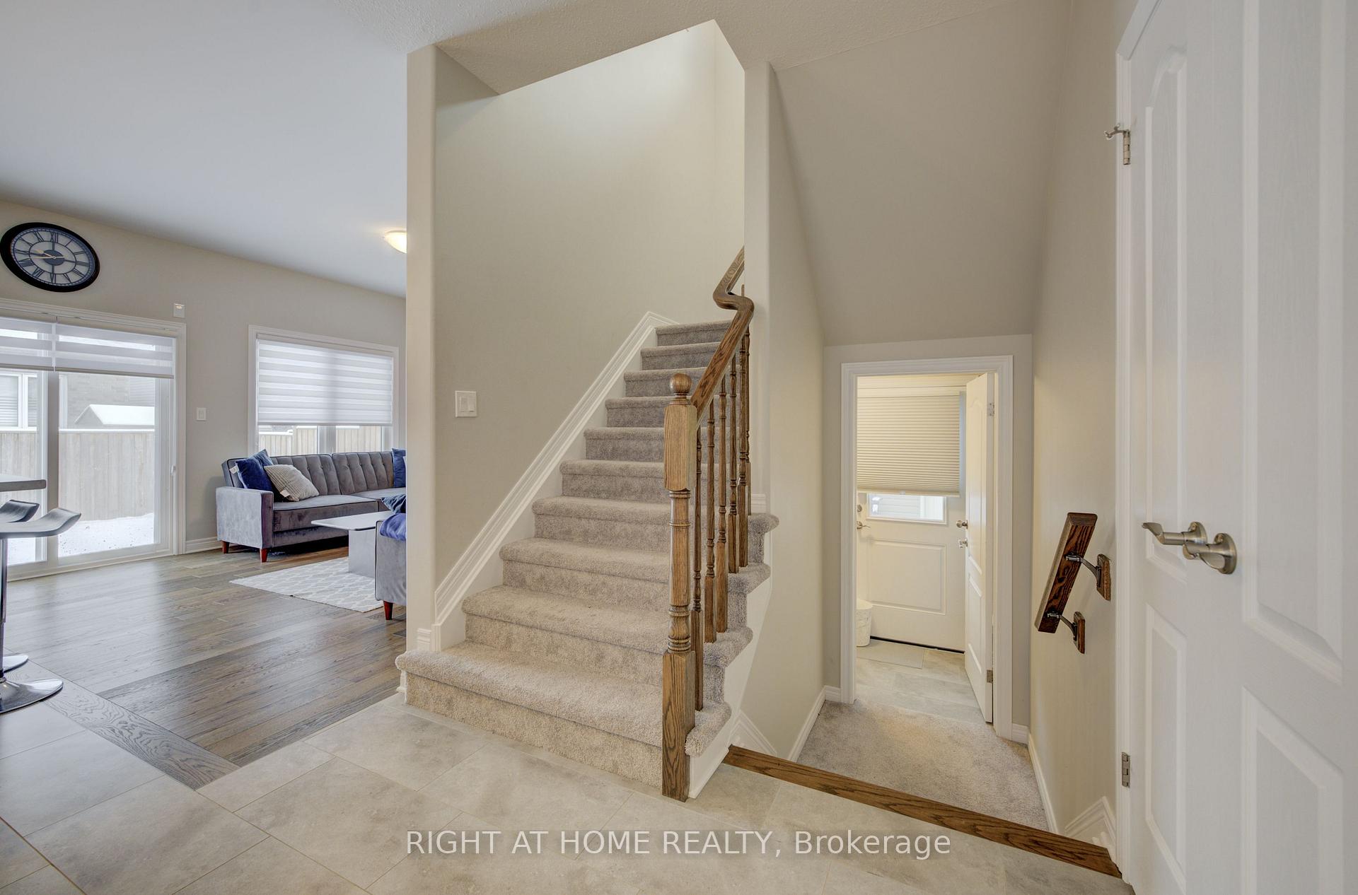 Photo 17 of 2 Bowman Crescent, Thorold, Hurricane/Merrittville — HOMEH
