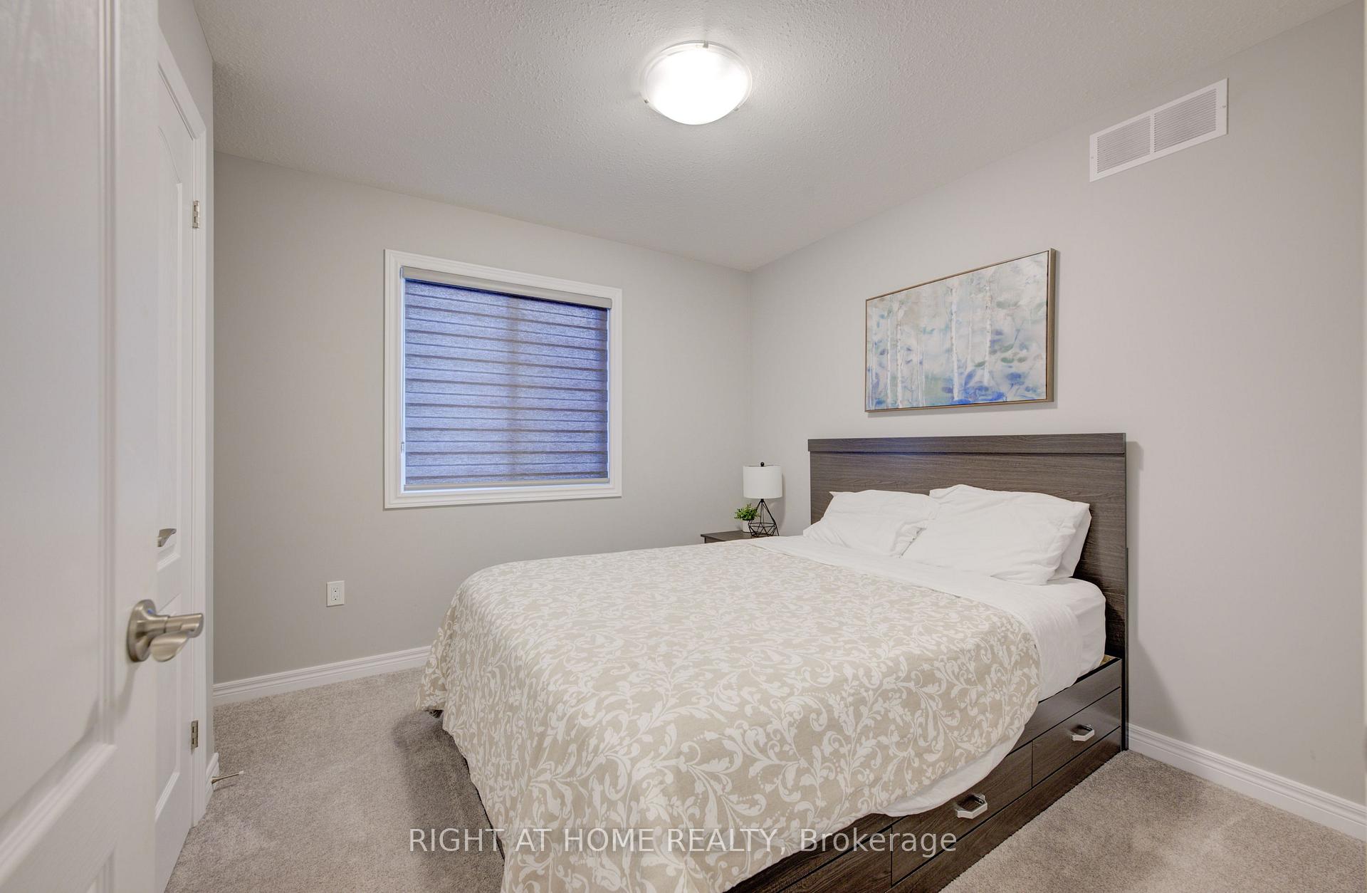 Photo 23 of 2 Bowman Crescent, Thorold, Hurricane/Merrittville — HOMEH